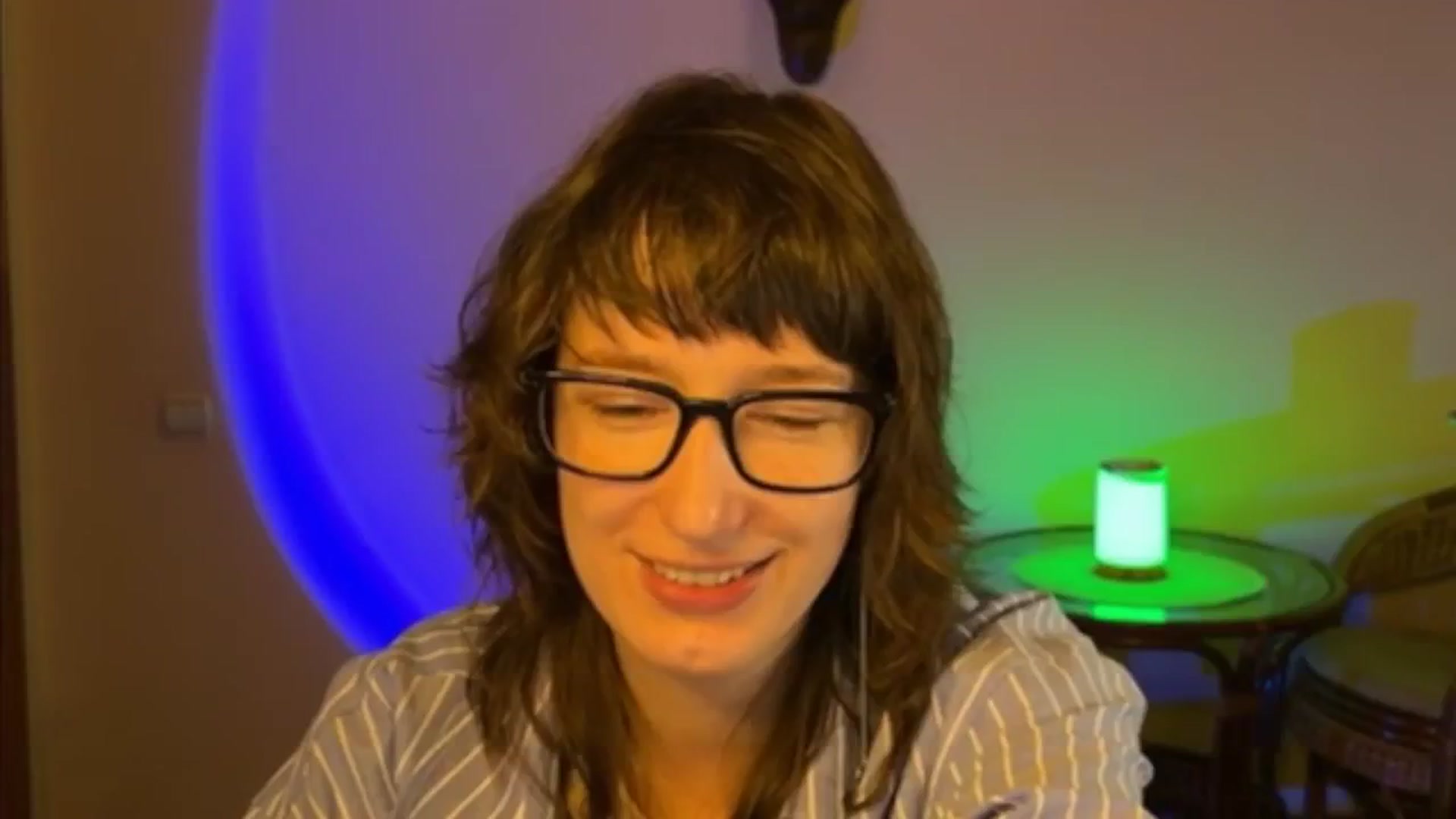 Gallery image thumbnail from LoooneyTunes's myfreecams stream on, 03/26/2025, 12:21 image 10 of 20