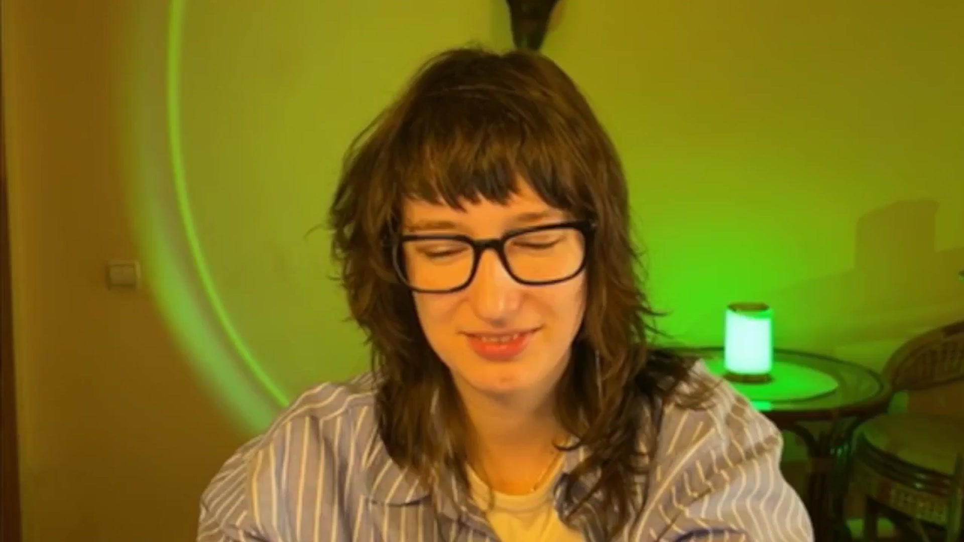 Gallery image thumbnail from LoooneyTunes's myfreecams stream on, 03/26/2025, 12:21 image 18 of 20