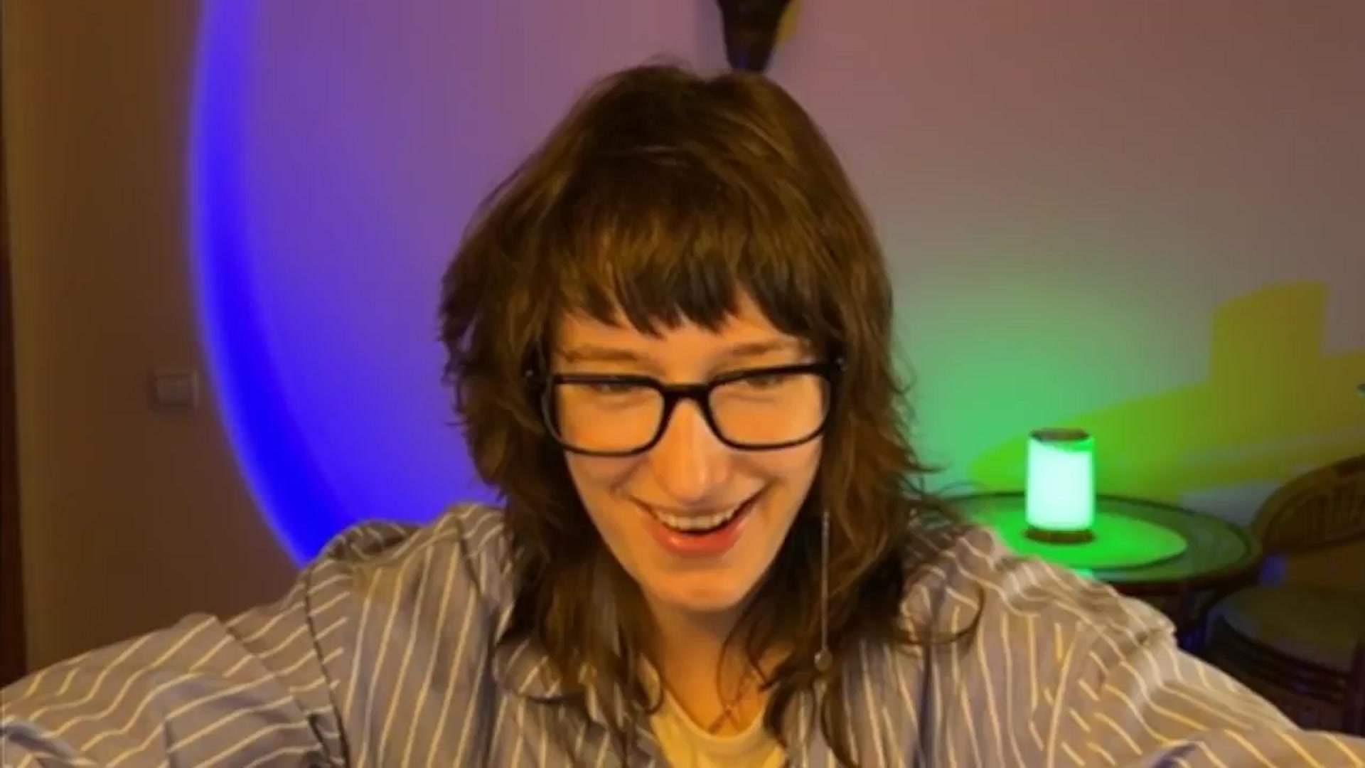 Gallery image thumbnail from LoooneyTunes's myfreecams stream on, 03/26/2025, 12:21 image 16 of 20