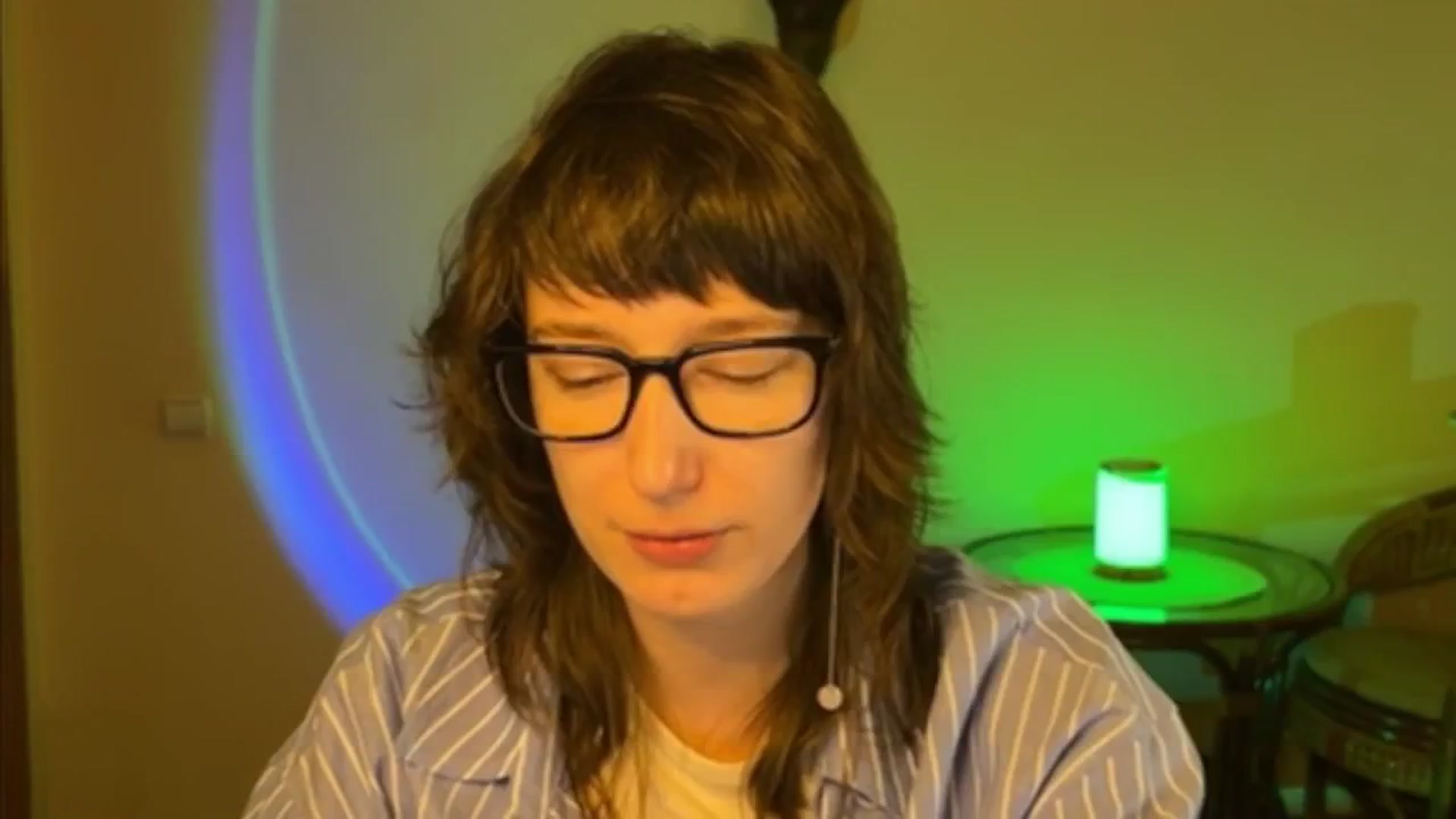 Gallery image thumbnail from LoooneyTunes's myfreecams stream on, 03/26/2025, 12:21 image 5 of 20