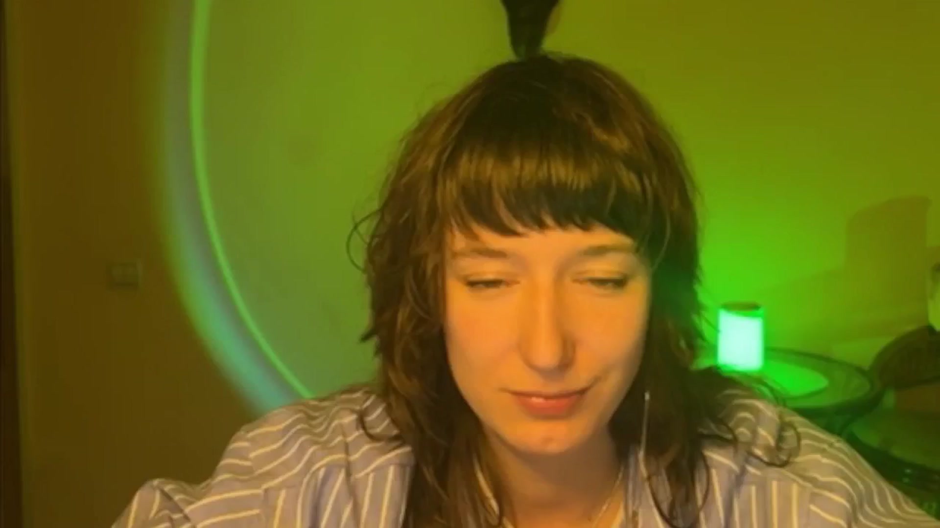 Gallery image thumbnail from LoooneyTunes's myfreecams stream on, 03/26/2025, 20:25 image 9 of 20