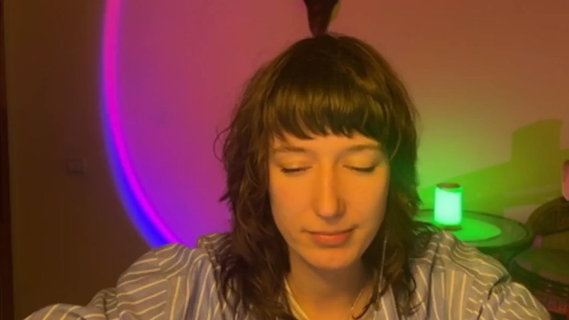 Gallery image thumbnail from LoooneyTunes's myfreecams stream on, 03/26/2025, 20:25 image 15 of 20