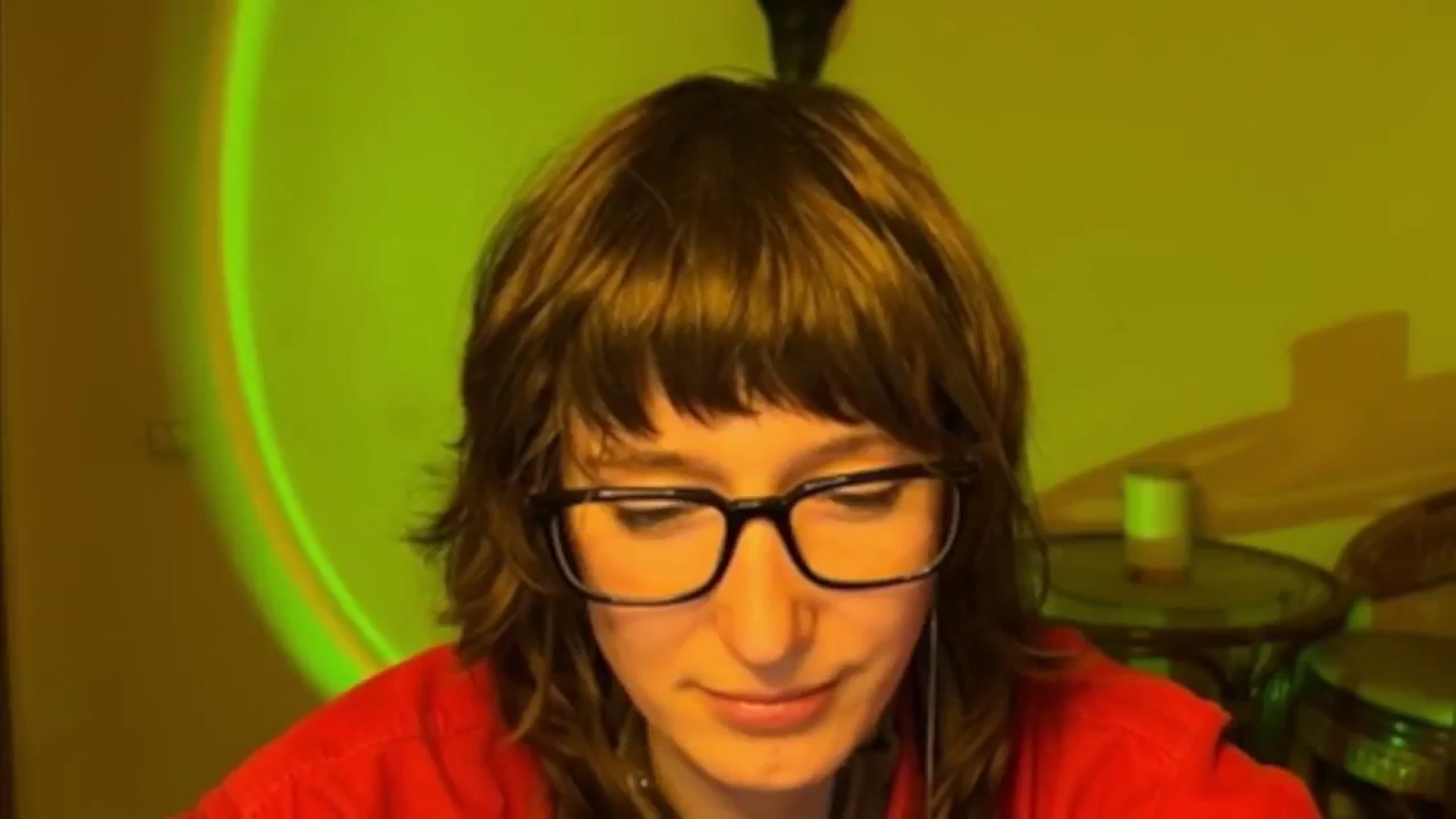 Gallery image thumbnail from LoooneyTunes's myfreecams stream on, 03/27/2025, 20:28 image 16 of 20