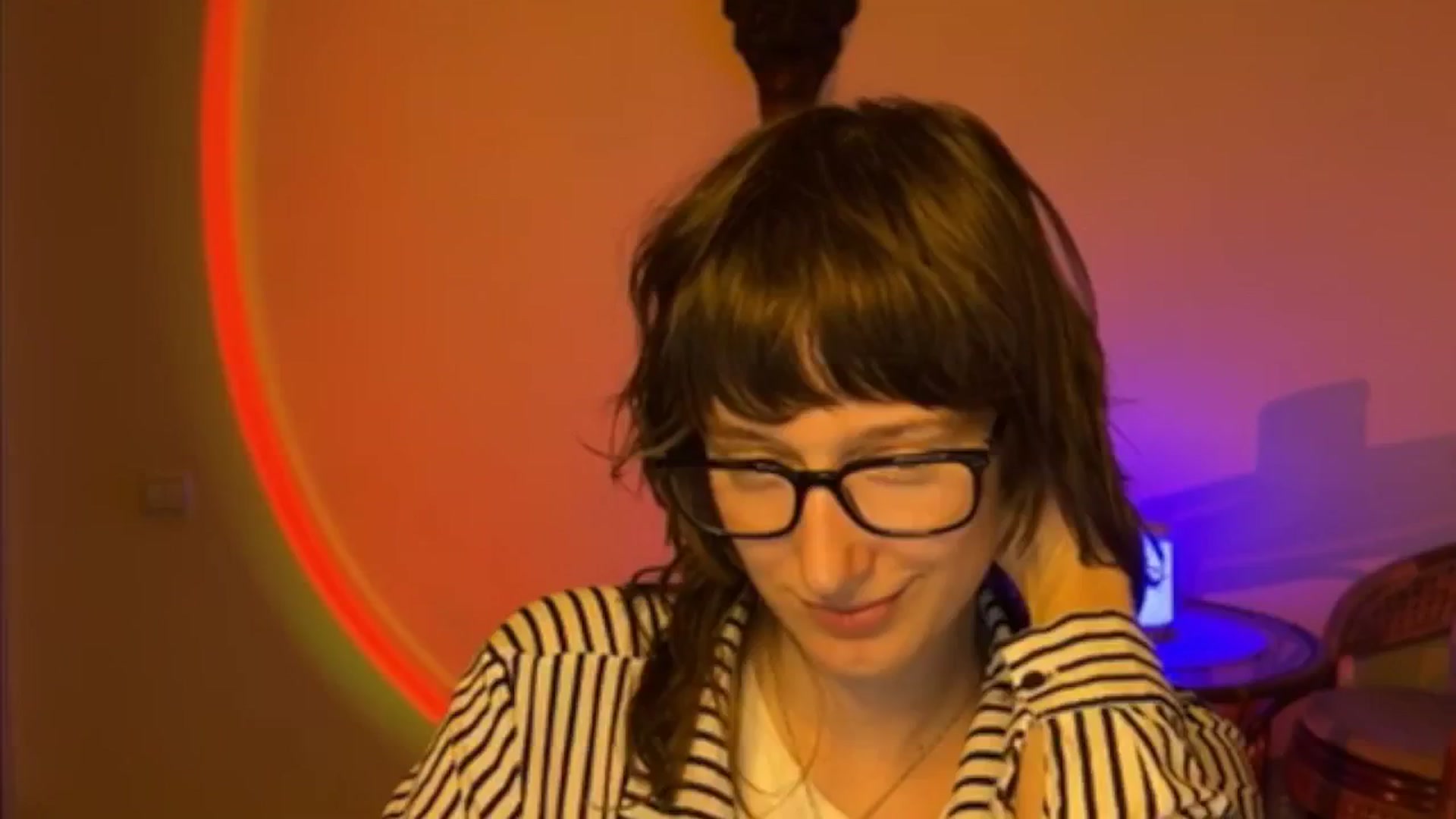 Gallery image thumbnail from LoooneyTunes's myfreecams stream on, 03/29/2025, 21:36 image 16 of 20