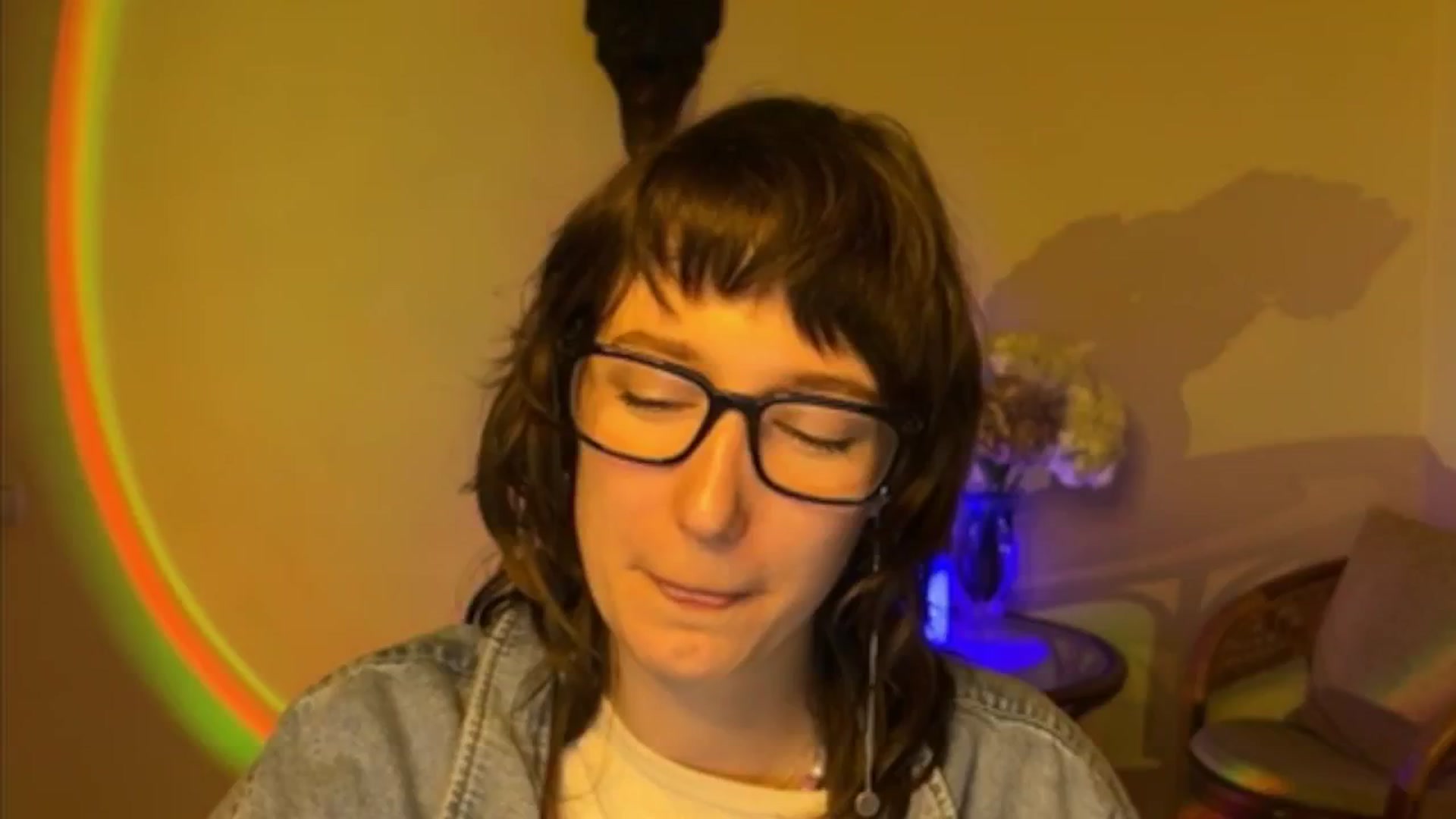 Gallery image thumbnail from LoooneyTunes's myfreecams stream on, 04/01/2025, 18:30 image 11 of 20