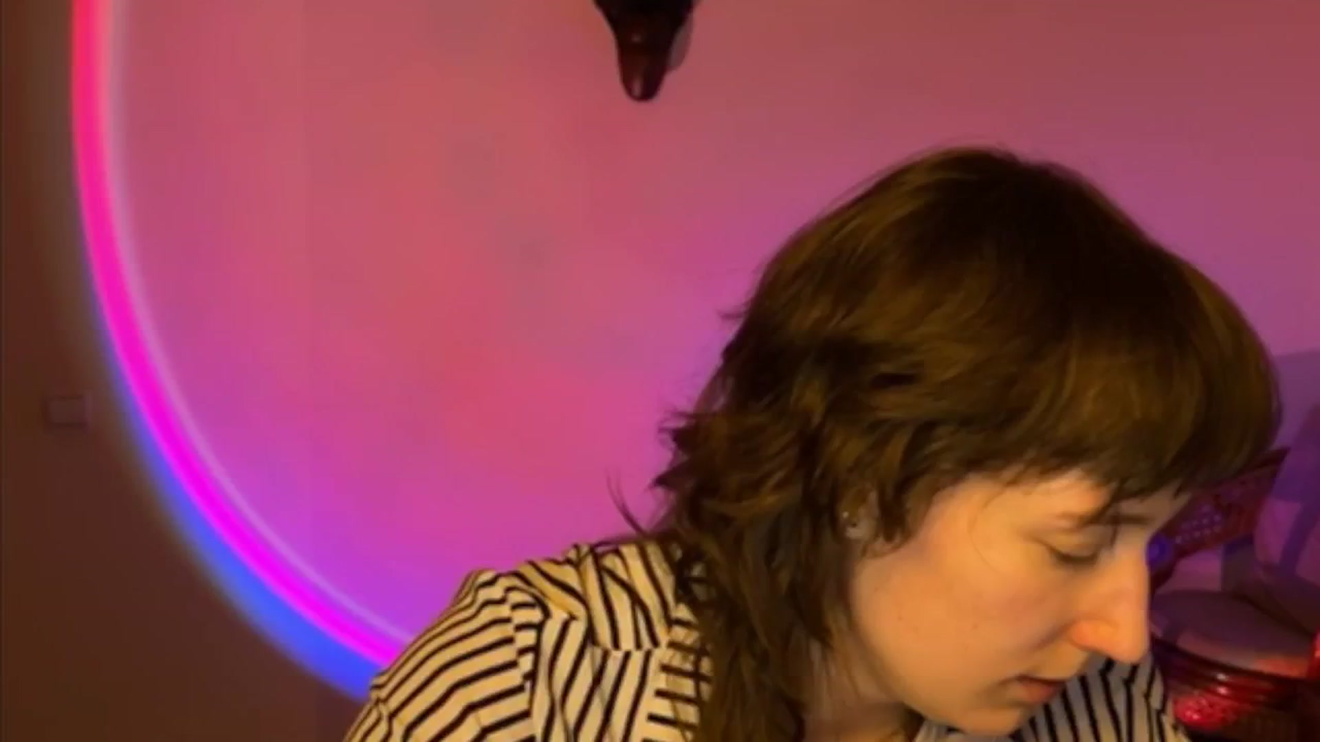 Gallery image thumbnail from LoooneyTunes's myfreecams stream on, 04/02/2025, 15:12 image 19 of 20