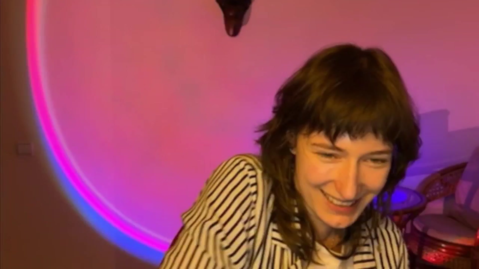 Gallery image thumbnail from LoooneyTunes's myfreecams stream on, 04/02/2025, 15:12 image 10 of 20