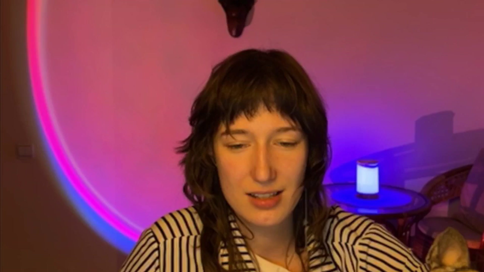 Gallery image thumbnail from LoooneyTunes's myfreecams stream on, 04/02/2025, 15:33 image 13 of 20