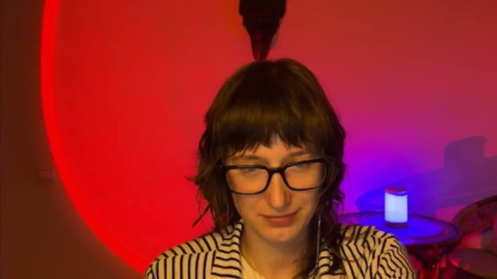 Gallery image thumbnail from LoooneyTunes's myfreecams stream on, 04/02/2025, 21:01 image 11 of 20