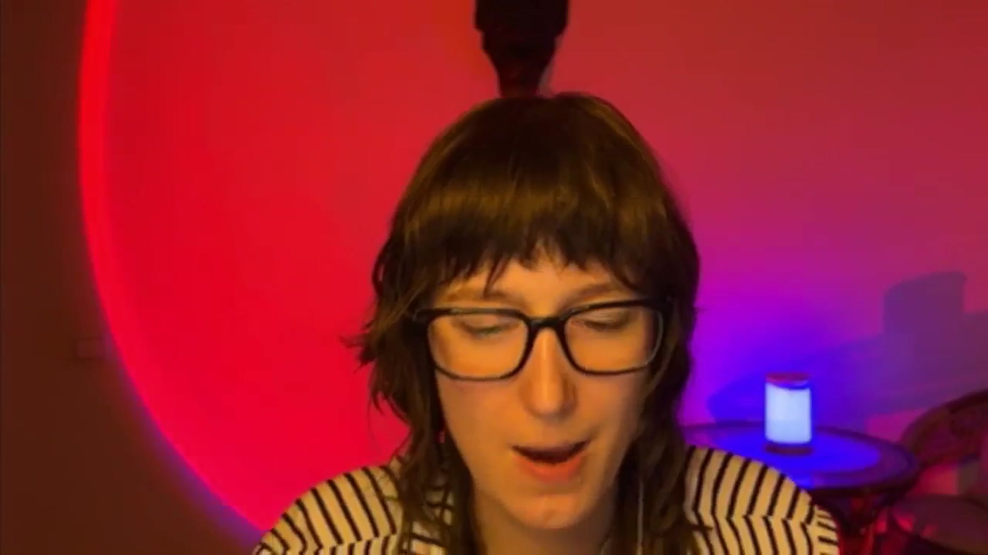 Gallery image thumbnail from LoooneyTunes's myfreecams stream on, 04/02/2025, 21:01 image 5 of 20