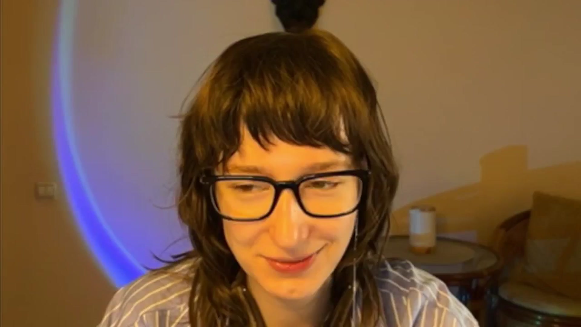Gallery image thumbnail from LoooneyTunes's myfreecams stream on, 04/05/2025, 10:24 image 18 of 20