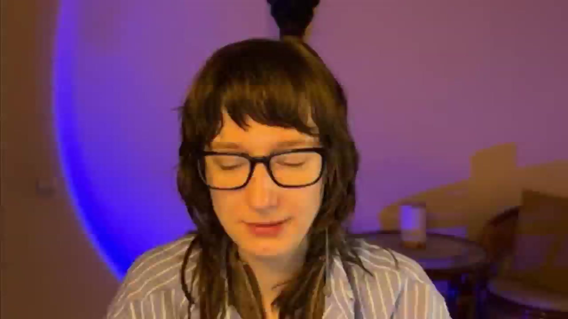 Gallery image thumbnail from LoooneyTunes's myfreecams stream on, 04/05/2025, 10:54 image 2 of 20