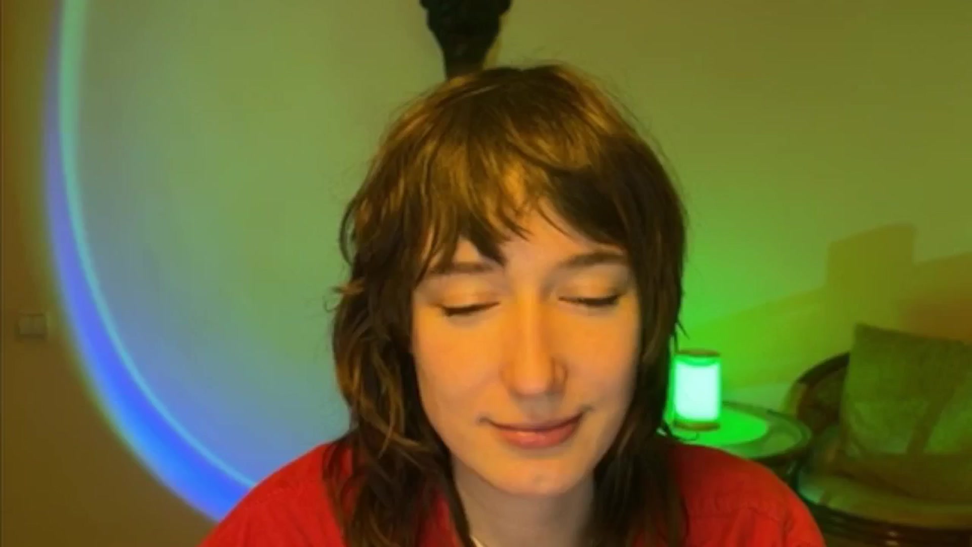 Gallery image thumbnail from LoooneyTunes's myfreecams stream on, 04/07/2025, 18:04 image 17 of 20