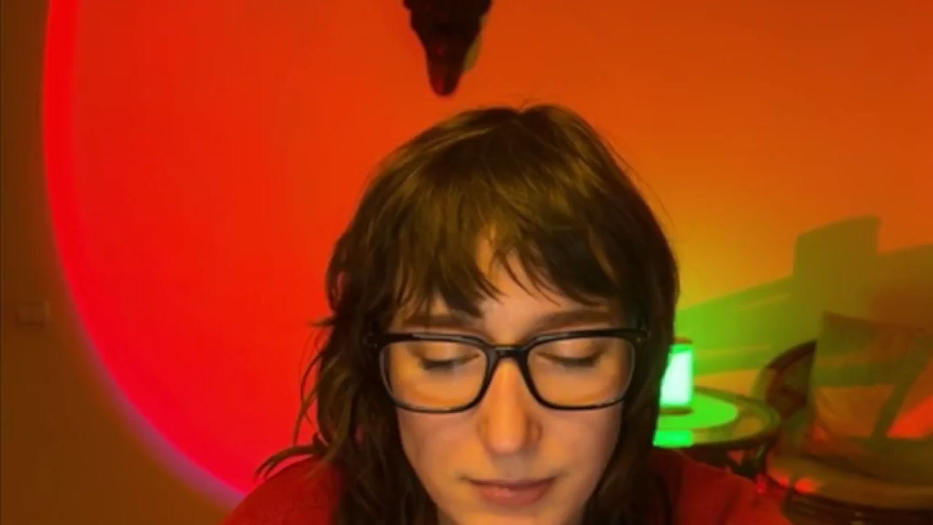Gallery image thumbnail from LoooneyTunes's myfreecams stream on, 04/07/2025, 19:17 image 8 of 20