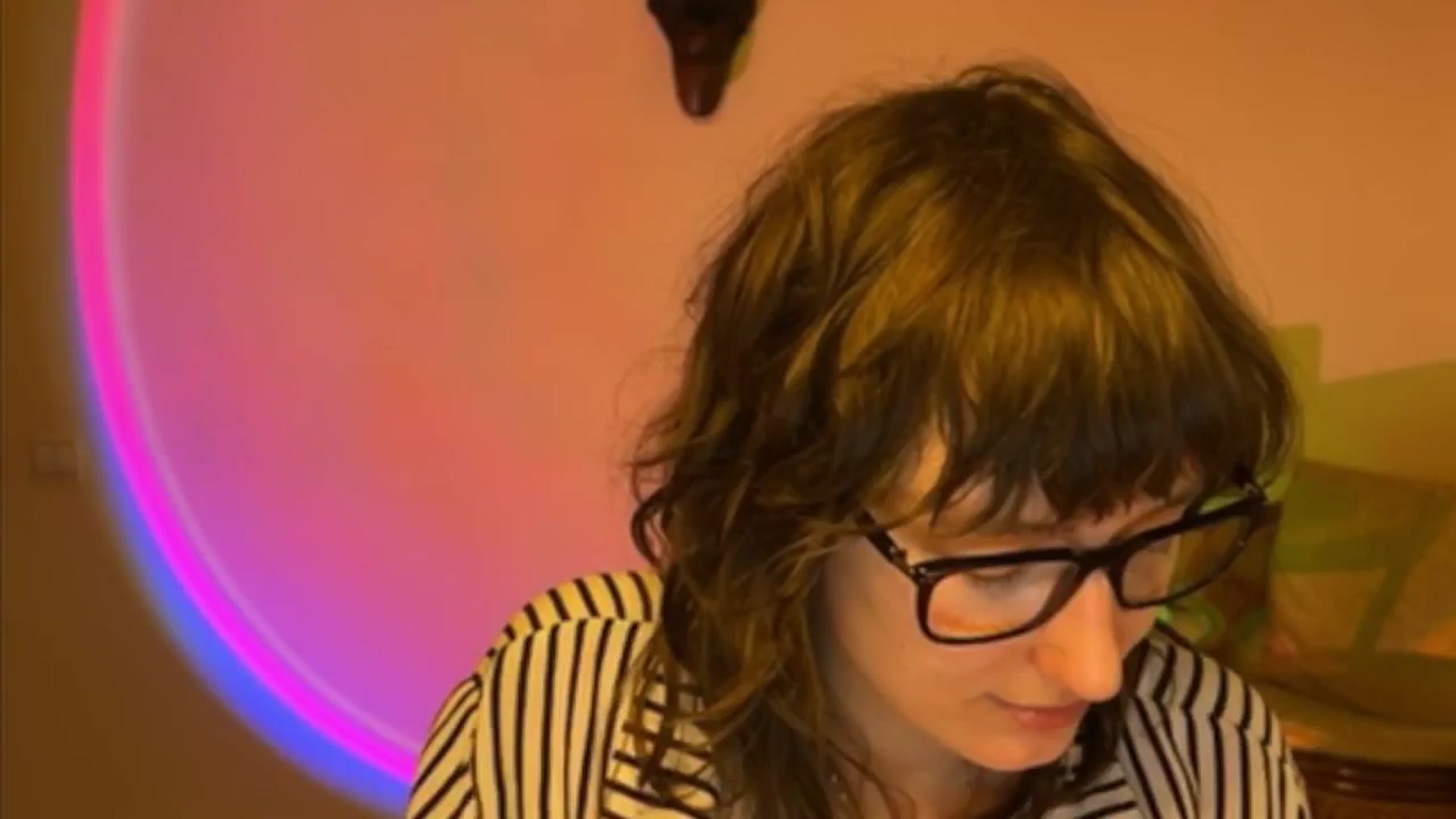 Gallery image thumbnail from LoooneyTunes's myfreecams stream on, 04/08/2025, 18:02 image 14 of 20