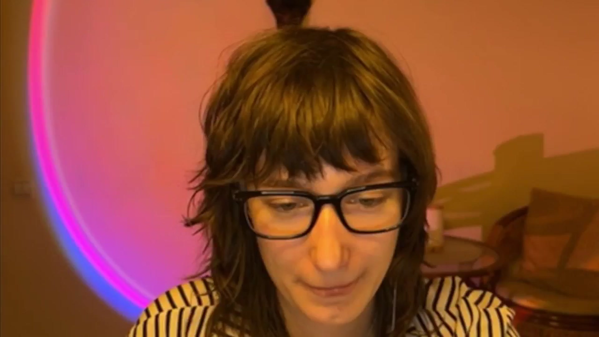 Gallery image thumbnail from LoooneyTunes's myfreecams stream on, 04/08/2025, 18:29 image 5 of 20
