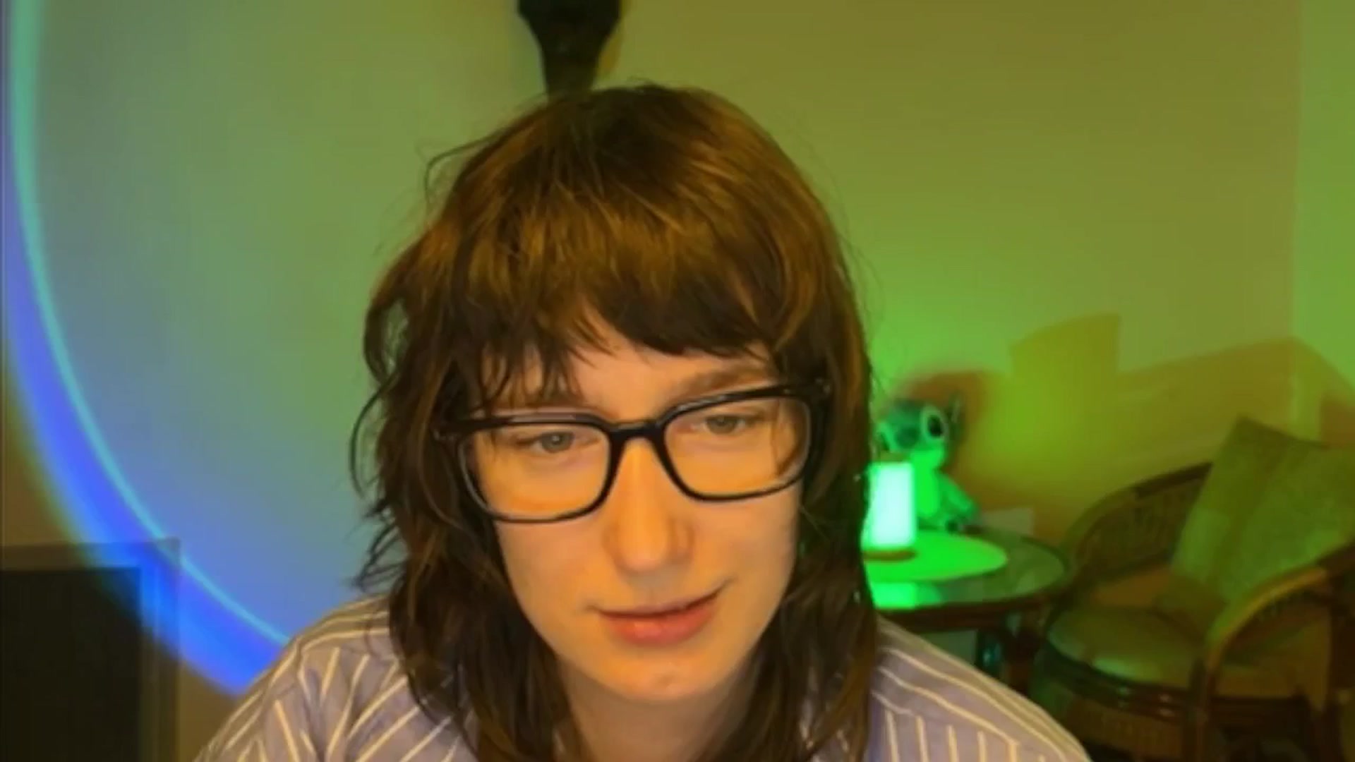 Gallery image thumbnail from LoooneyTunes's myfreecams stream on, 04/09/2025, 19:09 image 13 of 20
