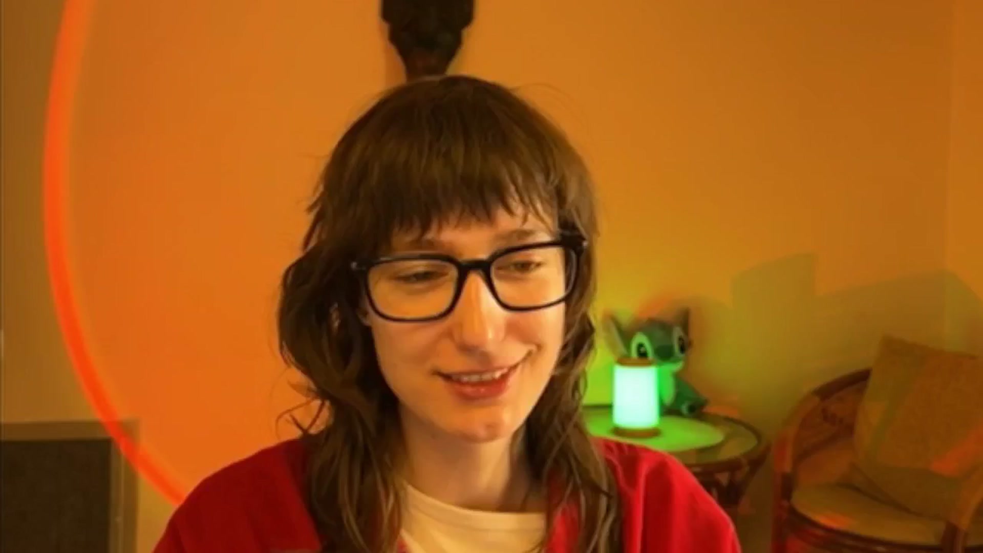 Gallery image thumbnail from LoooneyTunes's myfreecams stream on, 04/10/2025, 13:14 image 18 of 20