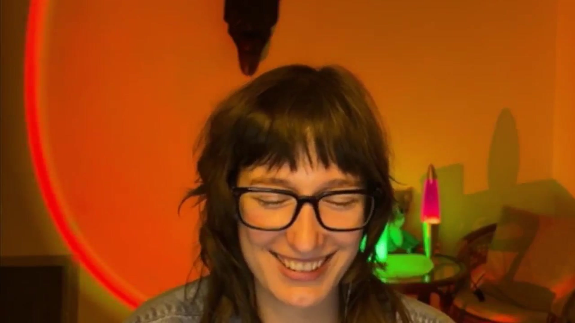 Gallery image thumbnail from LoooneyTunes's myfreecams stream on, 04/11/2025, 14:03 image 20 of 20
