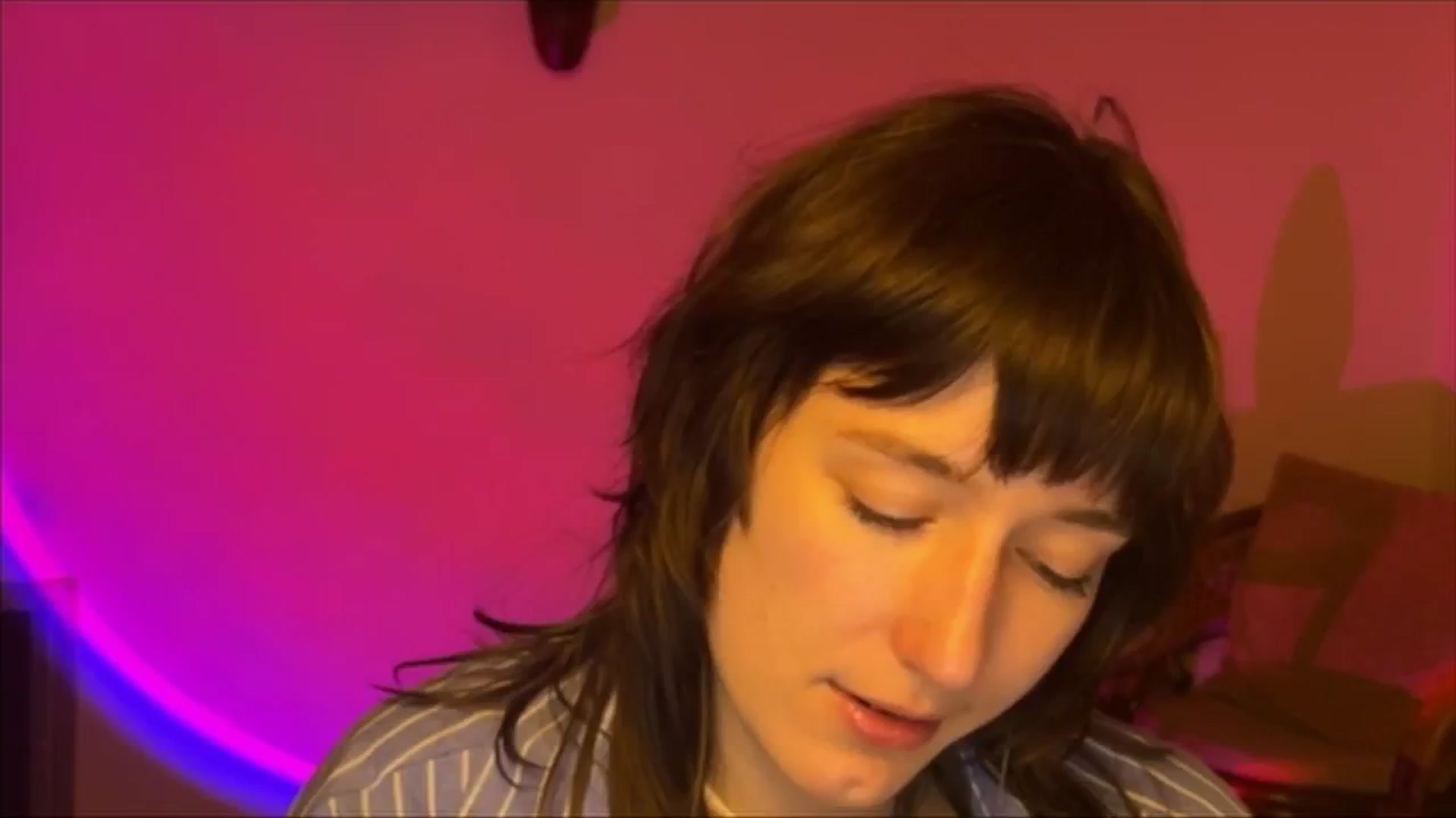 Gallery image thumbnail from LoooneyTunes's myfreecams stream on, 04/13/2025, 17:44 image 1 of 20