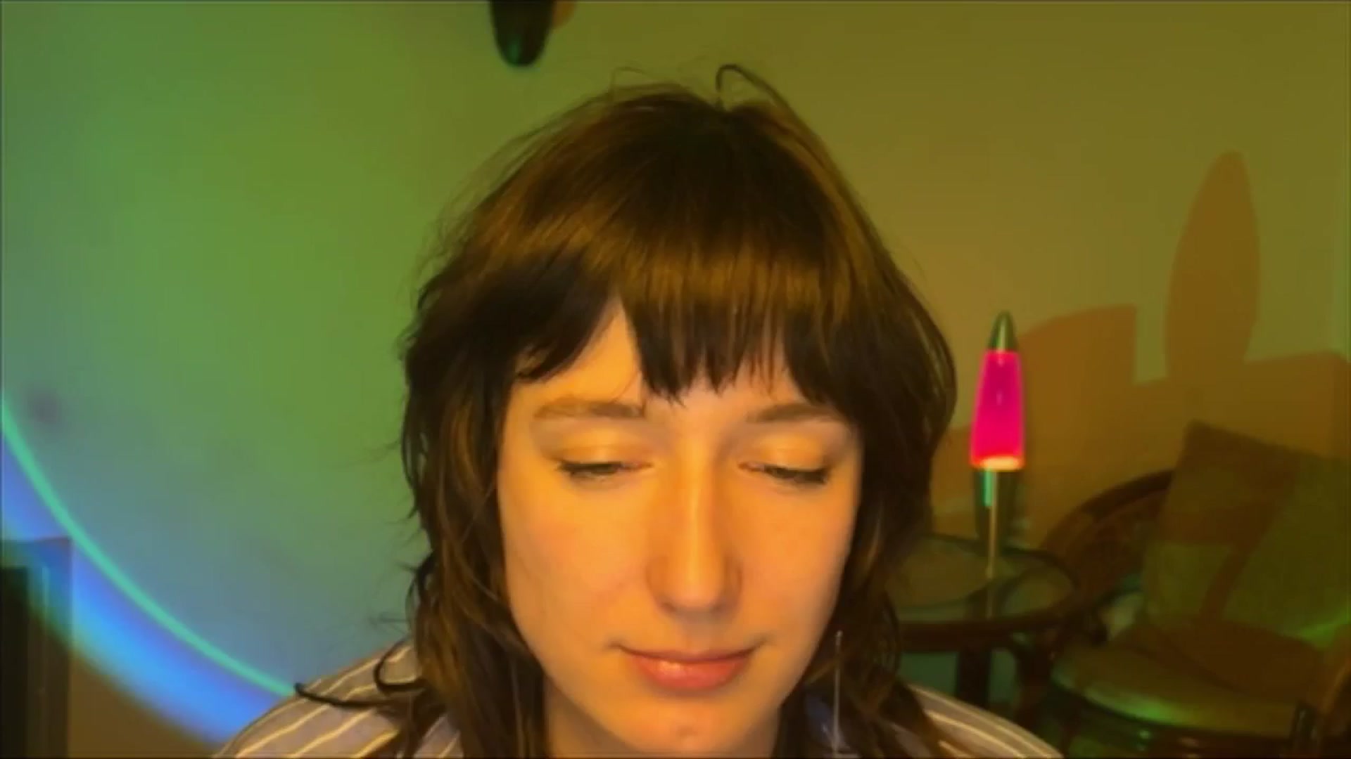 Gallery image thumbnail from LoooneyTunes's myfreecams stream on, 04/13/2025, 17:44 image 15 of 20