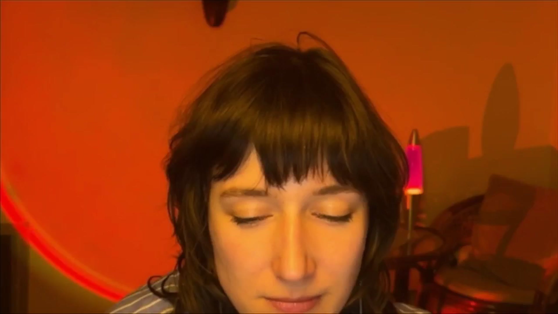 Gallery image thumbnail from LoooneyTunes's myfreecams stream on, 04/13/2025, 17:44 image 10 of 20