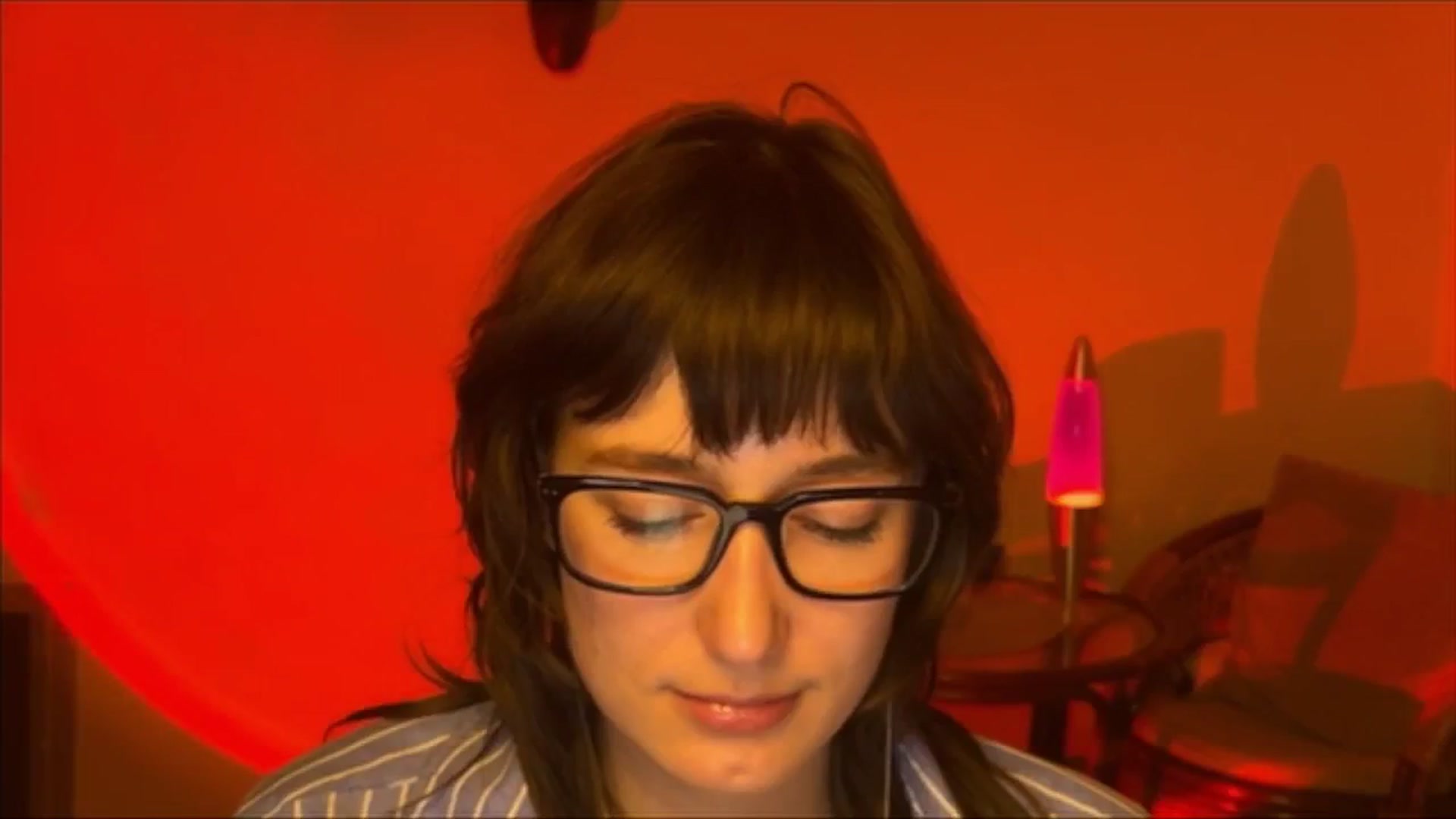 Gallery image thumbnail from LoooneyTunes's myfreecams stream on, 04/13/2025, 18:02 image 7 of 20