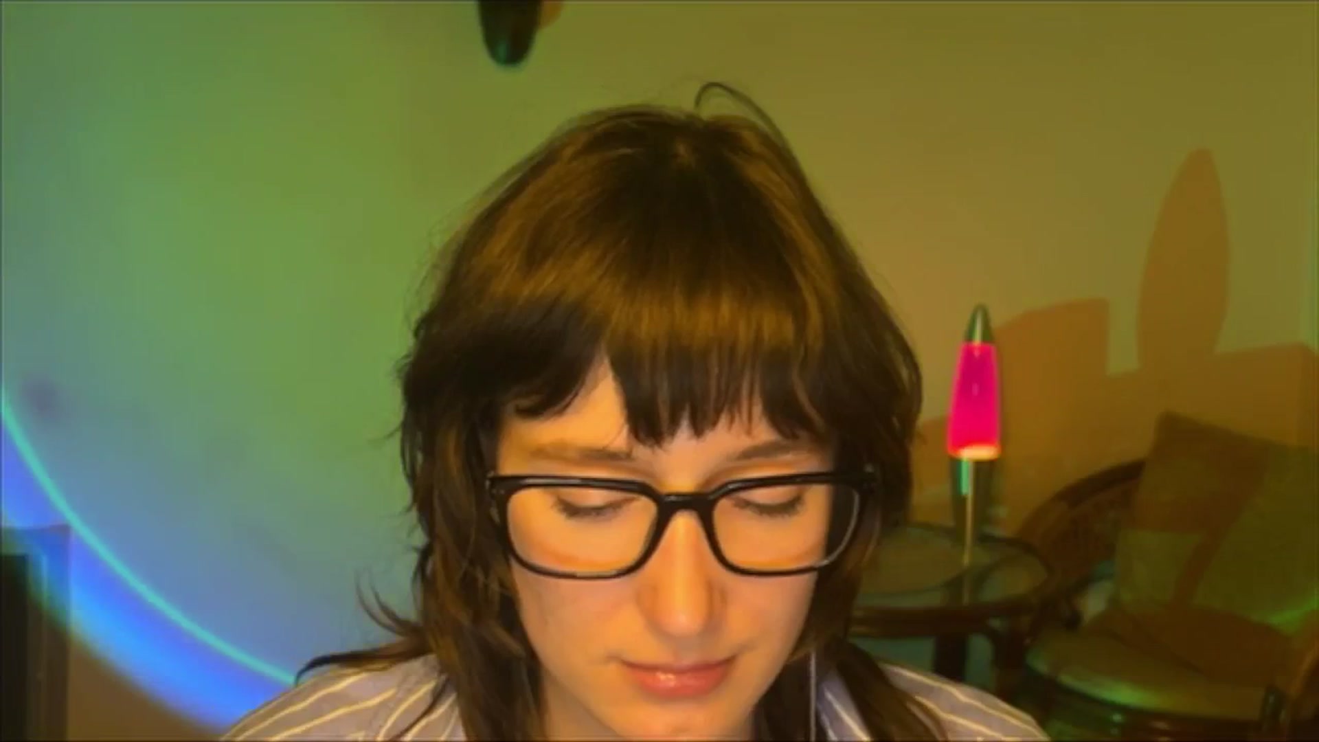 Gallery image thumbnail from LoooneyTunes's myfreecams stream on, 04/13/2025, 18:02 image 15 of 20