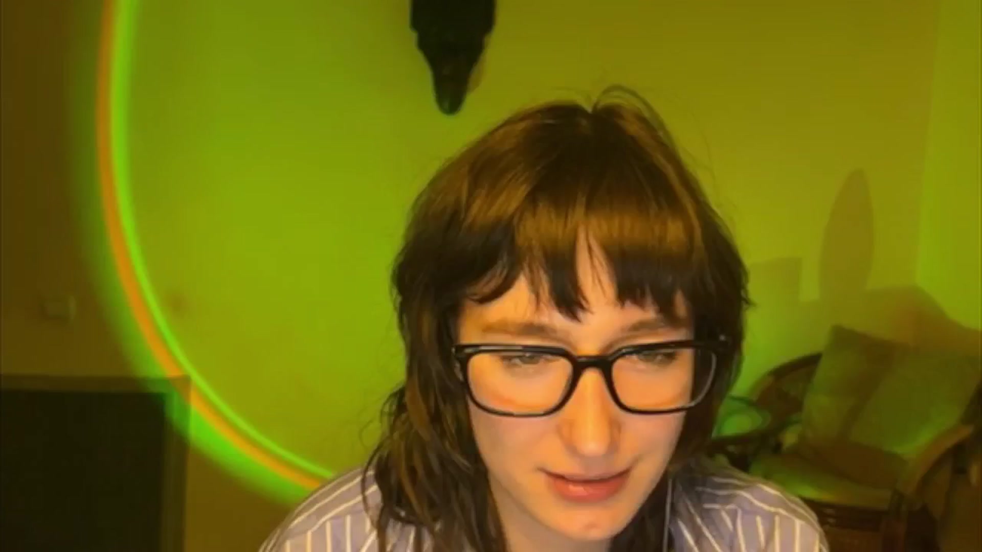 Gallery image thumbnail from LoooneyTunes's myfreecams stream on, 04/13/2025, 20:01 image 16 of 20