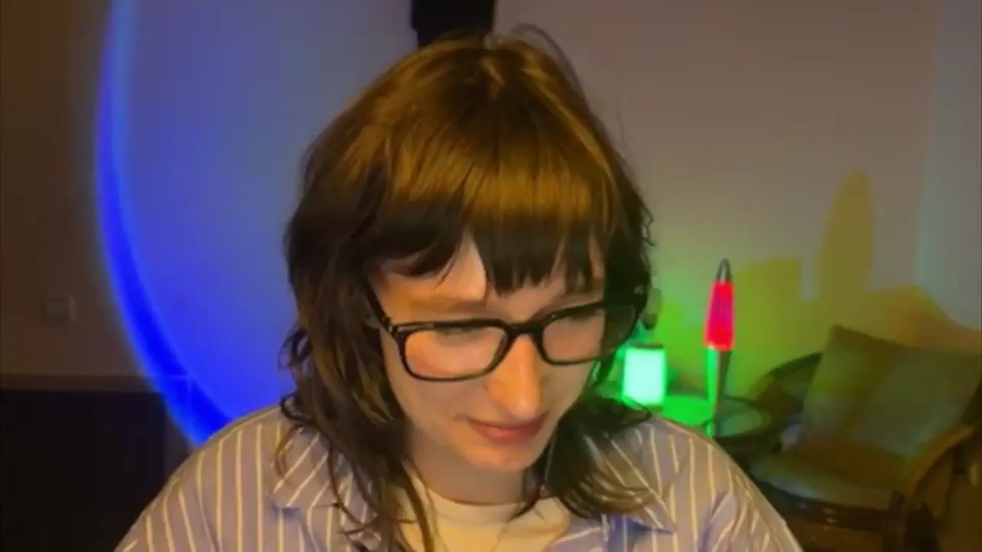 Gallery image thumbnail from LoooneyTunes's myfreecams stream on, 04/13/2025, 20:01 image 4 of 20