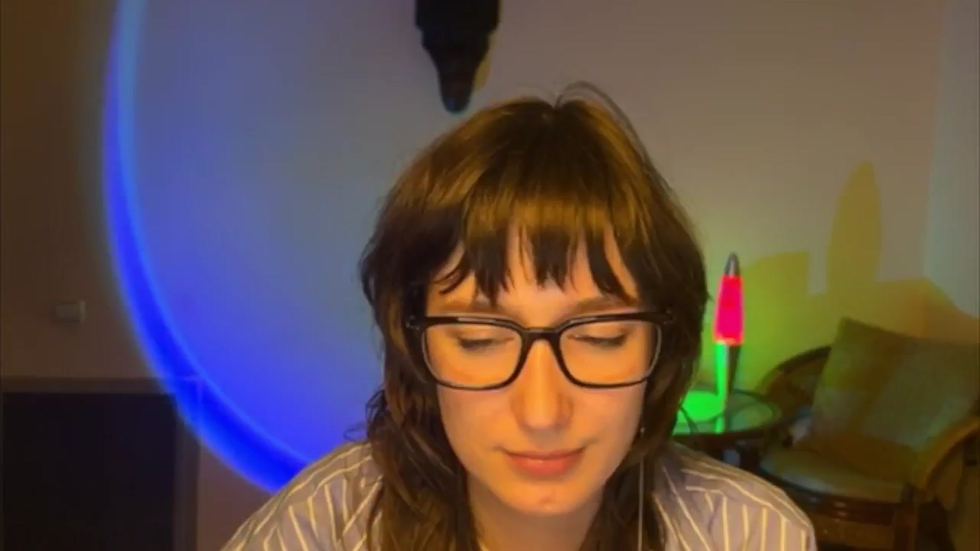 Gallery image thumbnail from LoooneyTunes's myfreecams stream on, 04/13/2025, 20:54 image 15 of 20