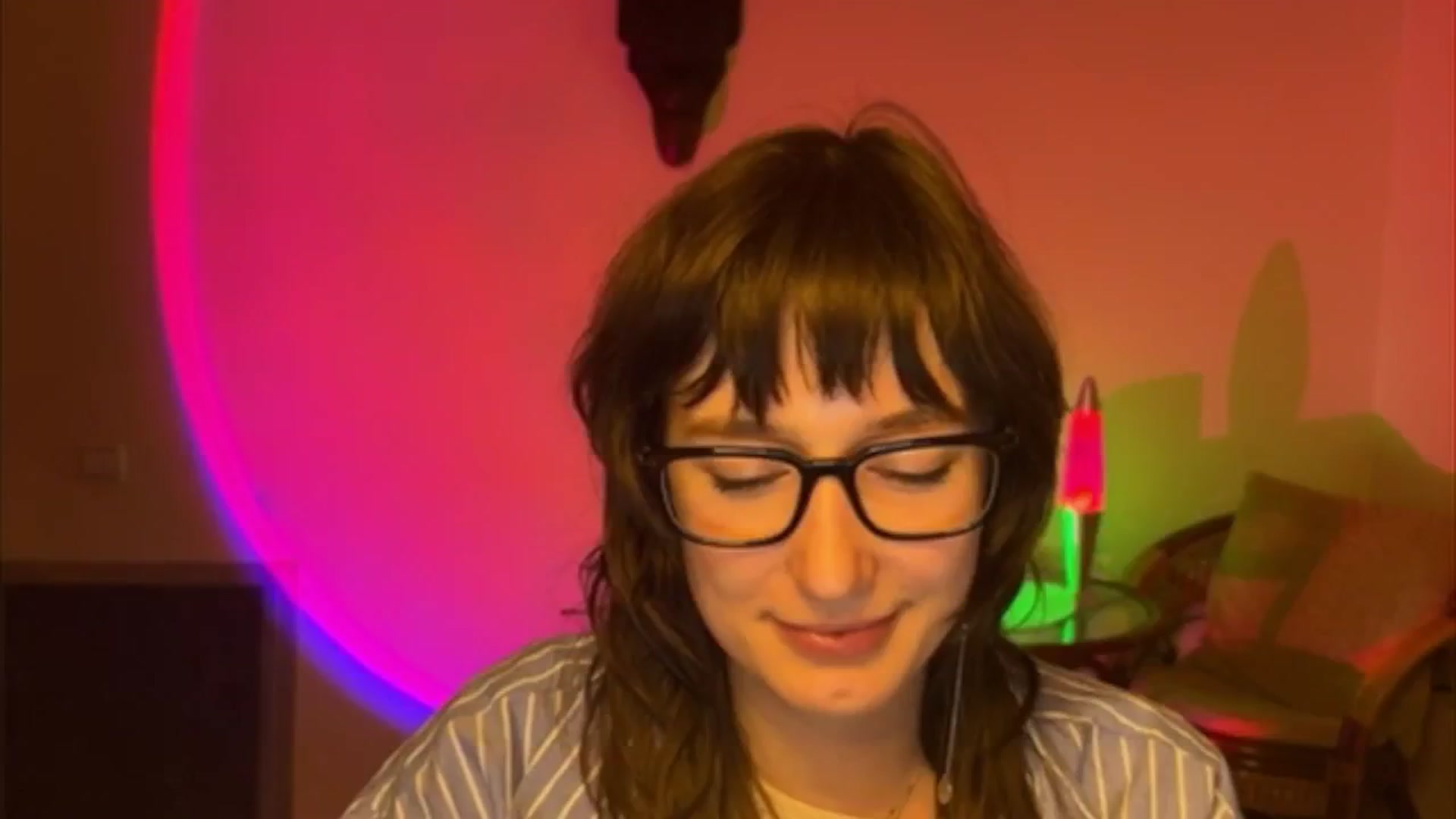 Gallery image thumbnail from LoooneyTunes's myfreecams stream on, 04/13/2025, 20:54 image 20 of 20