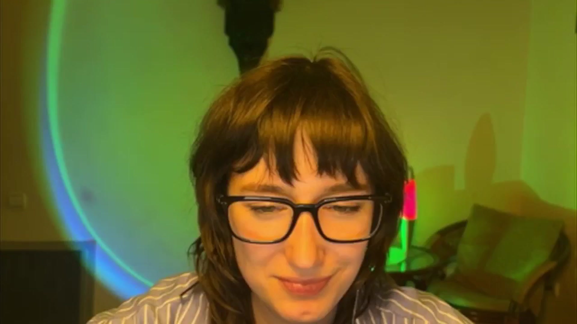 Gallery image thumbnail from LoooneyTunes's myfreecams stream on, 04/13/2025, 20:54 image 3 of 20