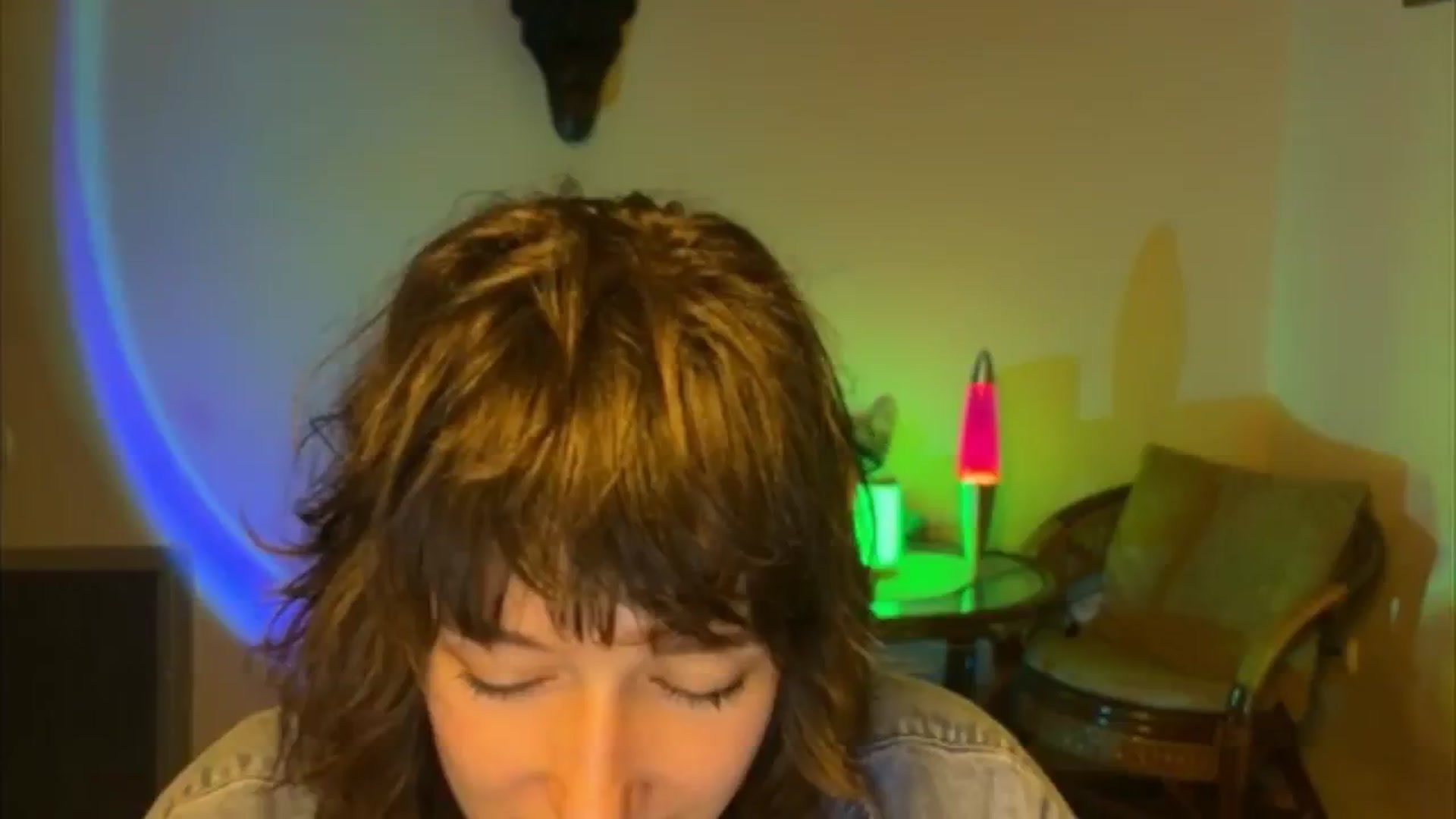 Gallery image thumbnail from LoooneyTunes's myfreecams stream on, 04/14/2025, 20:34 image 1 of 20