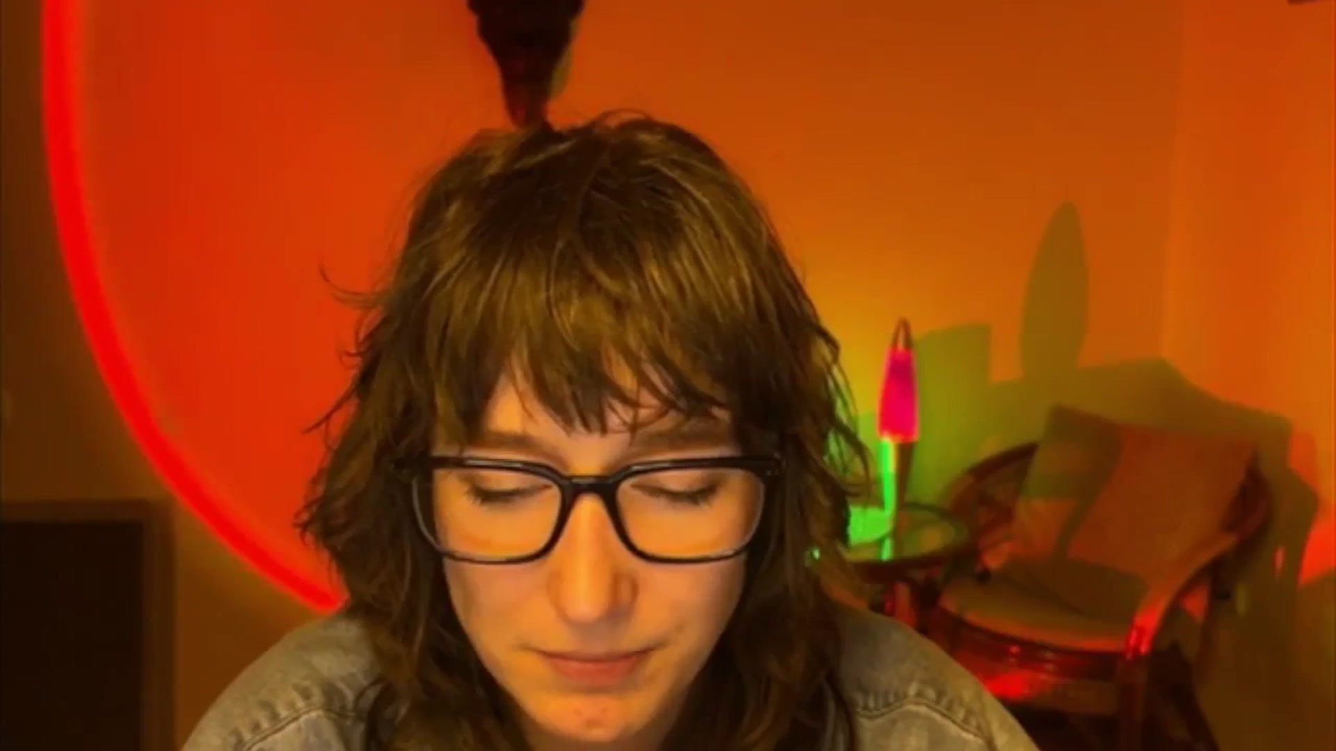 Gallery image thumbnail from LoooneyTunes's myfreecams stream on, 04/14/2025, 20:34 image 16 of 20