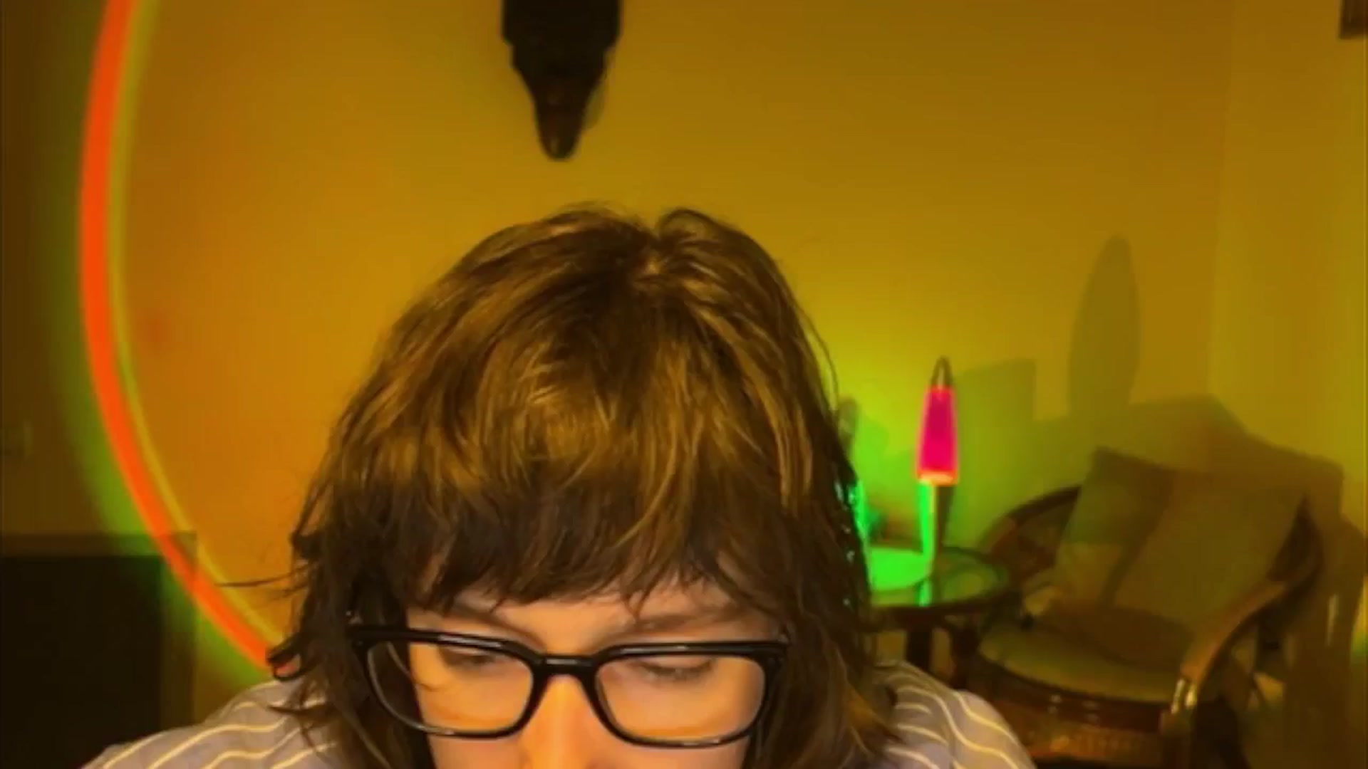 Gallery image thumbnail from LoooneyTunes's myfreecams stream on, 04/15/2025, 19:00 image 19 of 20