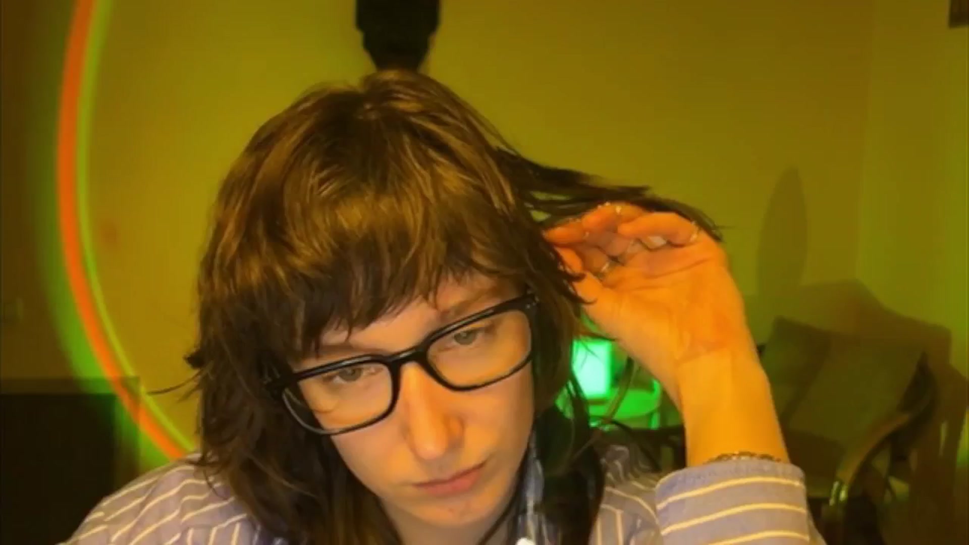 Gallery image thumbnail from LoooneyTunes's myfreecams stream on, 04/15/2025, 19:00 image 16 of 20