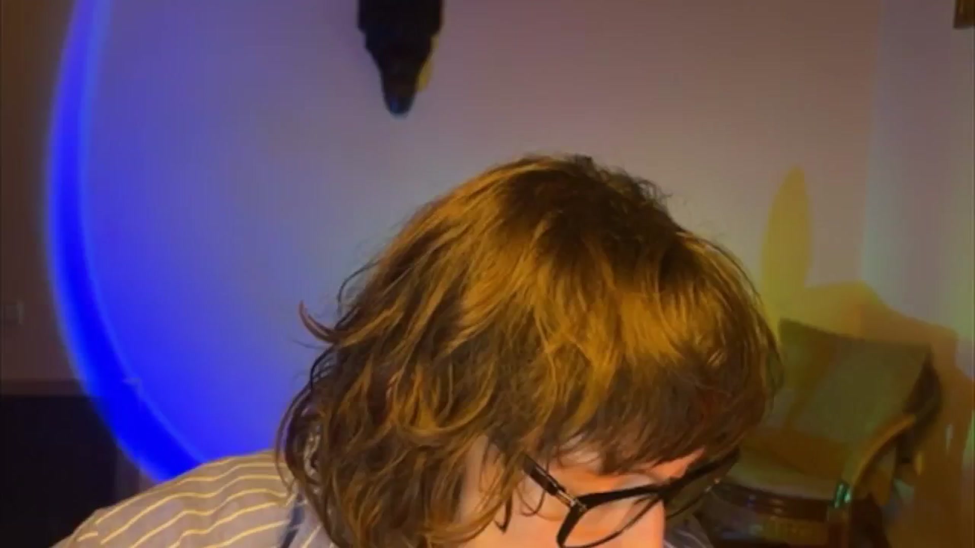 Gallery image thumbnail from LoooneyTunes's myfreecams stream on, 04/15/2025, 19:00 image 17 of 20