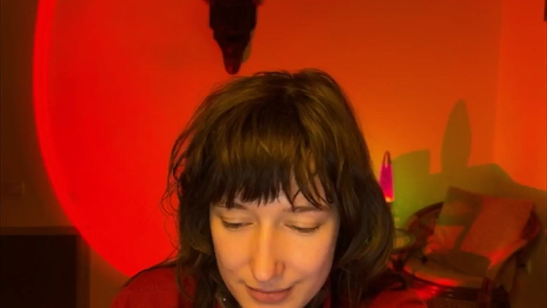 Gallery image thumbnail from LoooneyTunes's myfreecams stream on, 04/16/2025, 18:34 image 19 of 20