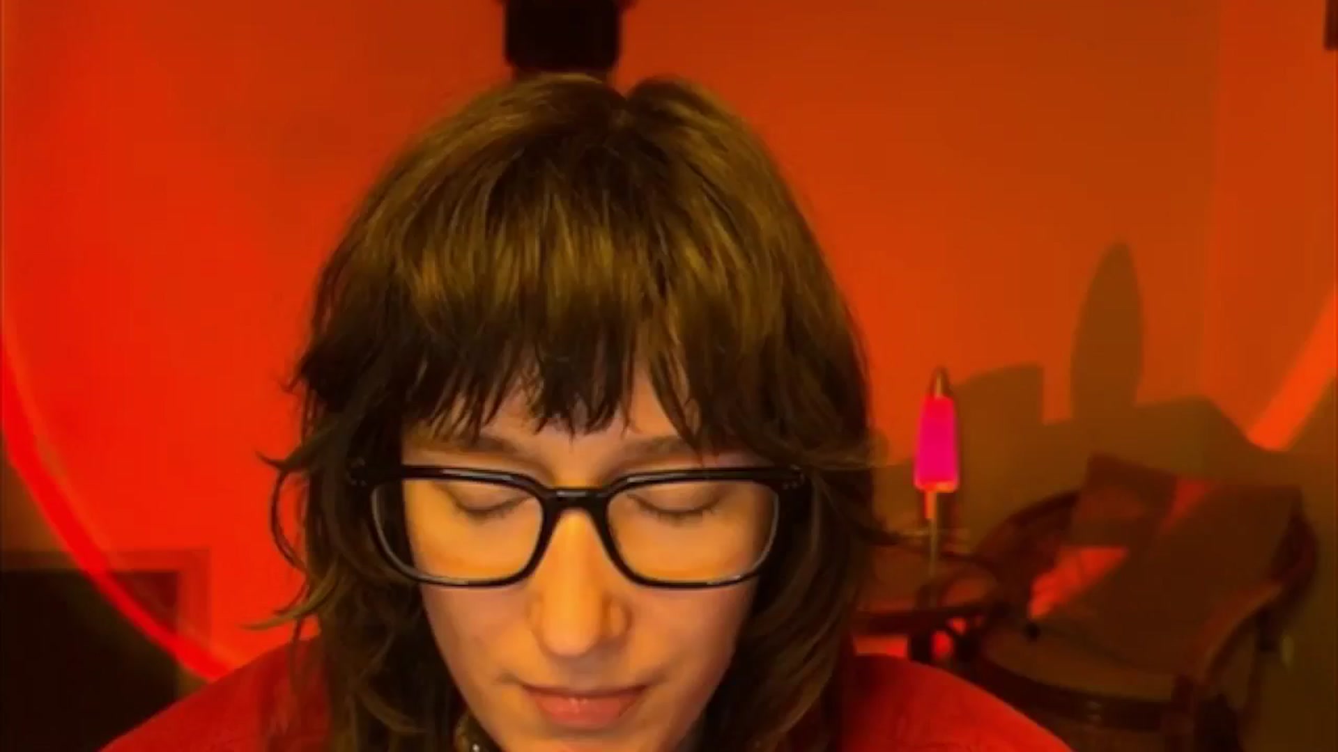 Gallery image thumbnail from LoooneyTunes's myfreecams stream on, 04/16/2025, 21:43 image 13 of 20