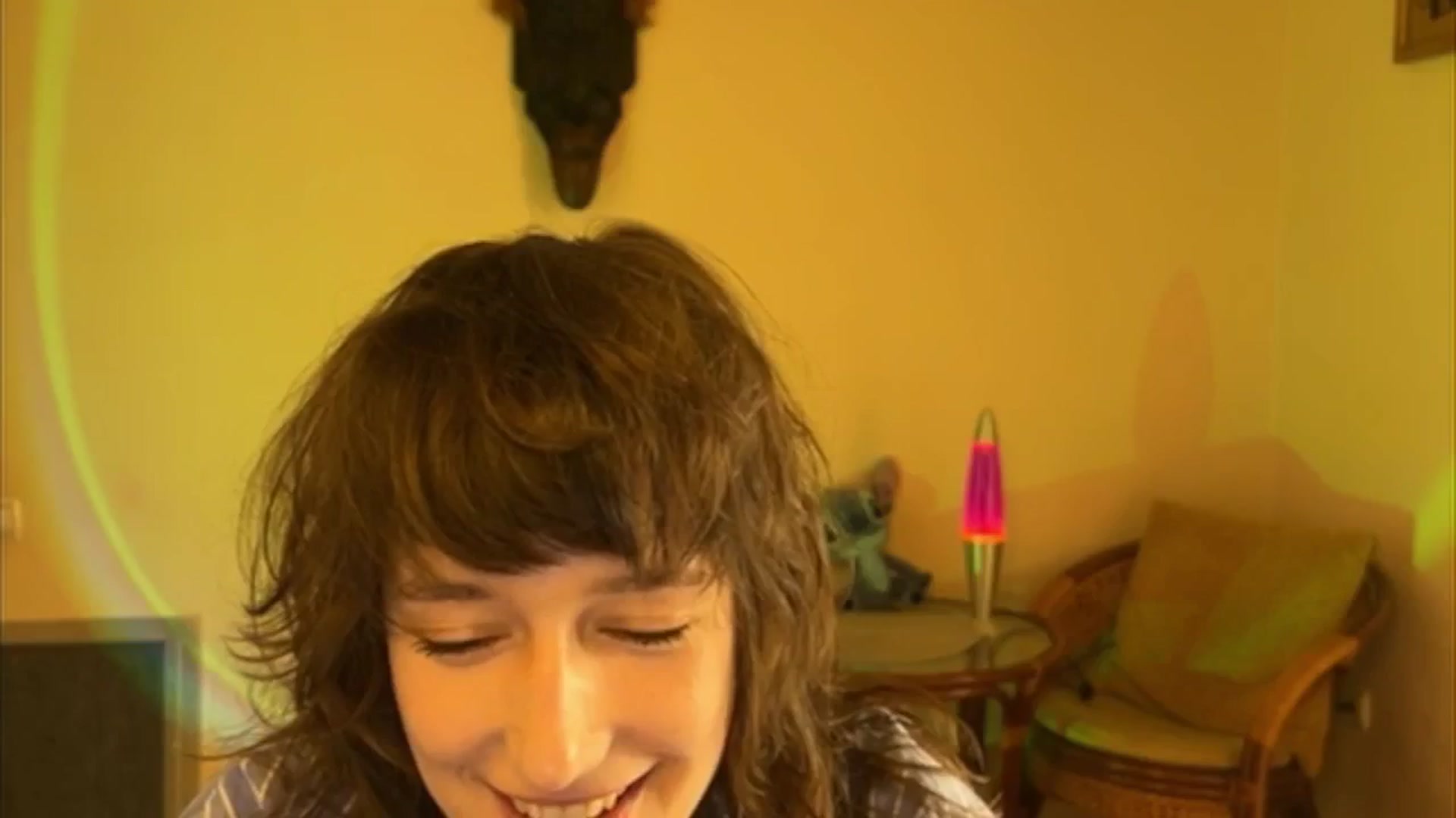 Gallery image thumbnail from LoooneyTunes's myfreecams stream on, 04/17/2025, 15:22 image 9 of 20