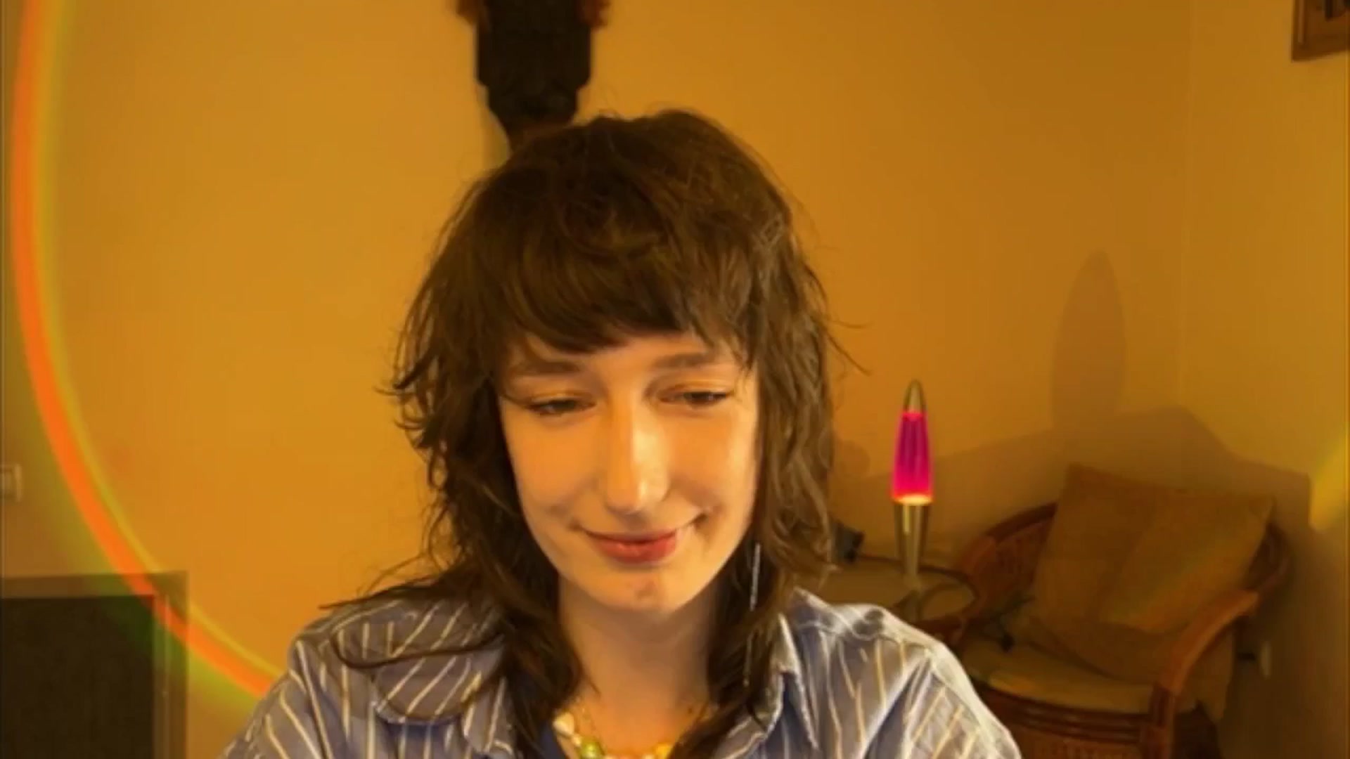 Gallery image thumbnail from LoooneyTunes's myfreecams stream on, 04/17/2025, 15:22 image 19 of 20