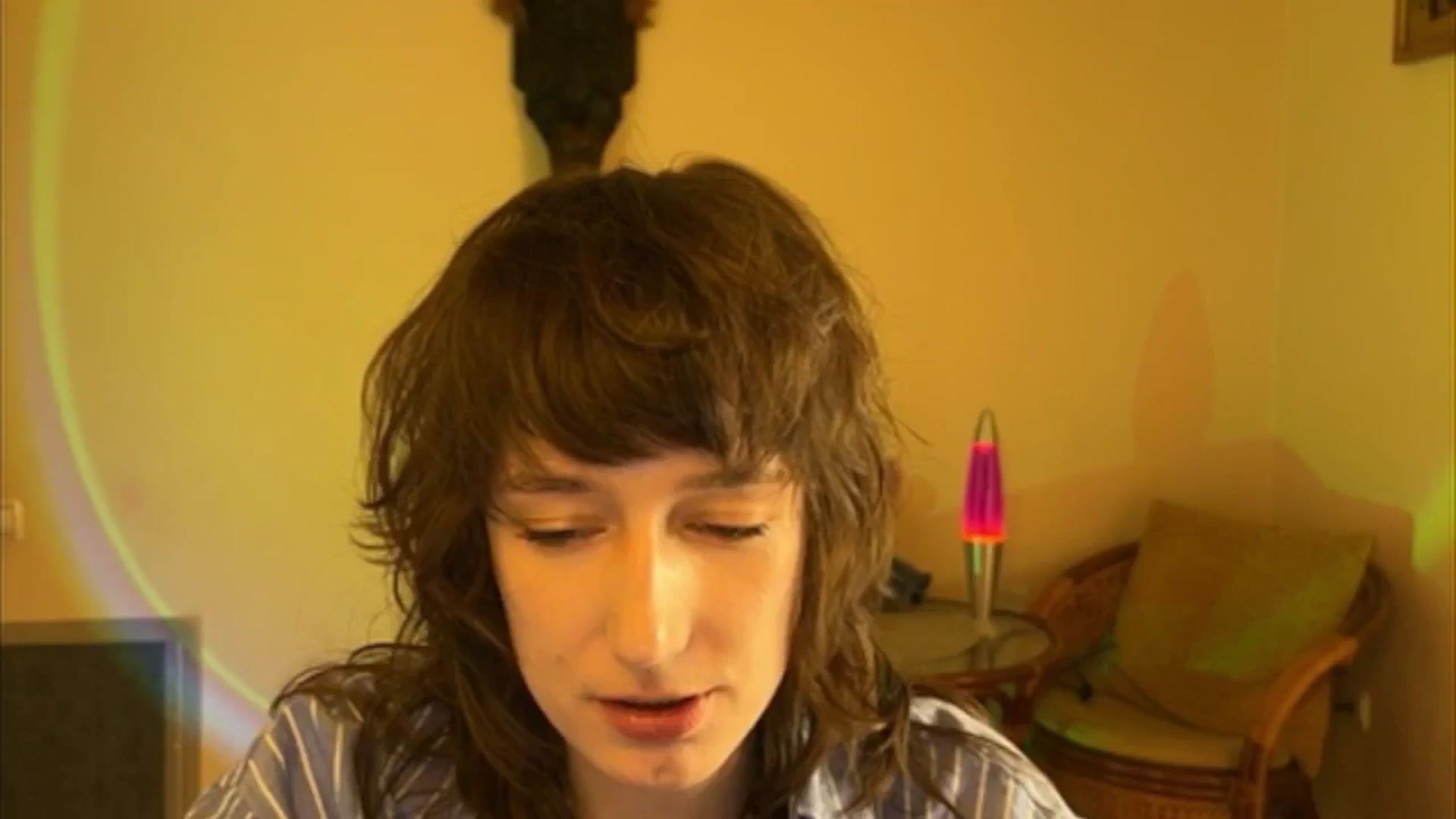 Gallery image thumbnail from LoooneyTunes's myfreecams stream on, 04/17/2025, 15:22 image 7 of 20