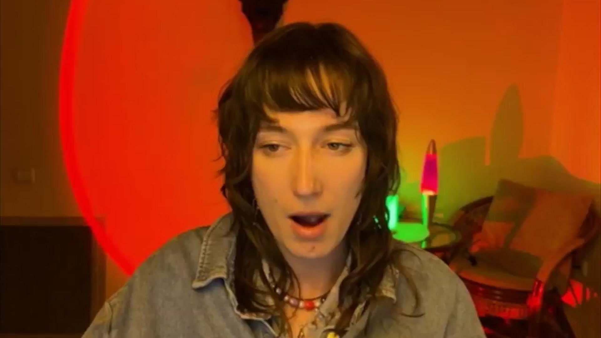 Gallery image thumbnail from LoooneyTunes's myfreecams stream on, 04/18/2025, 20:10 image 3 of 20