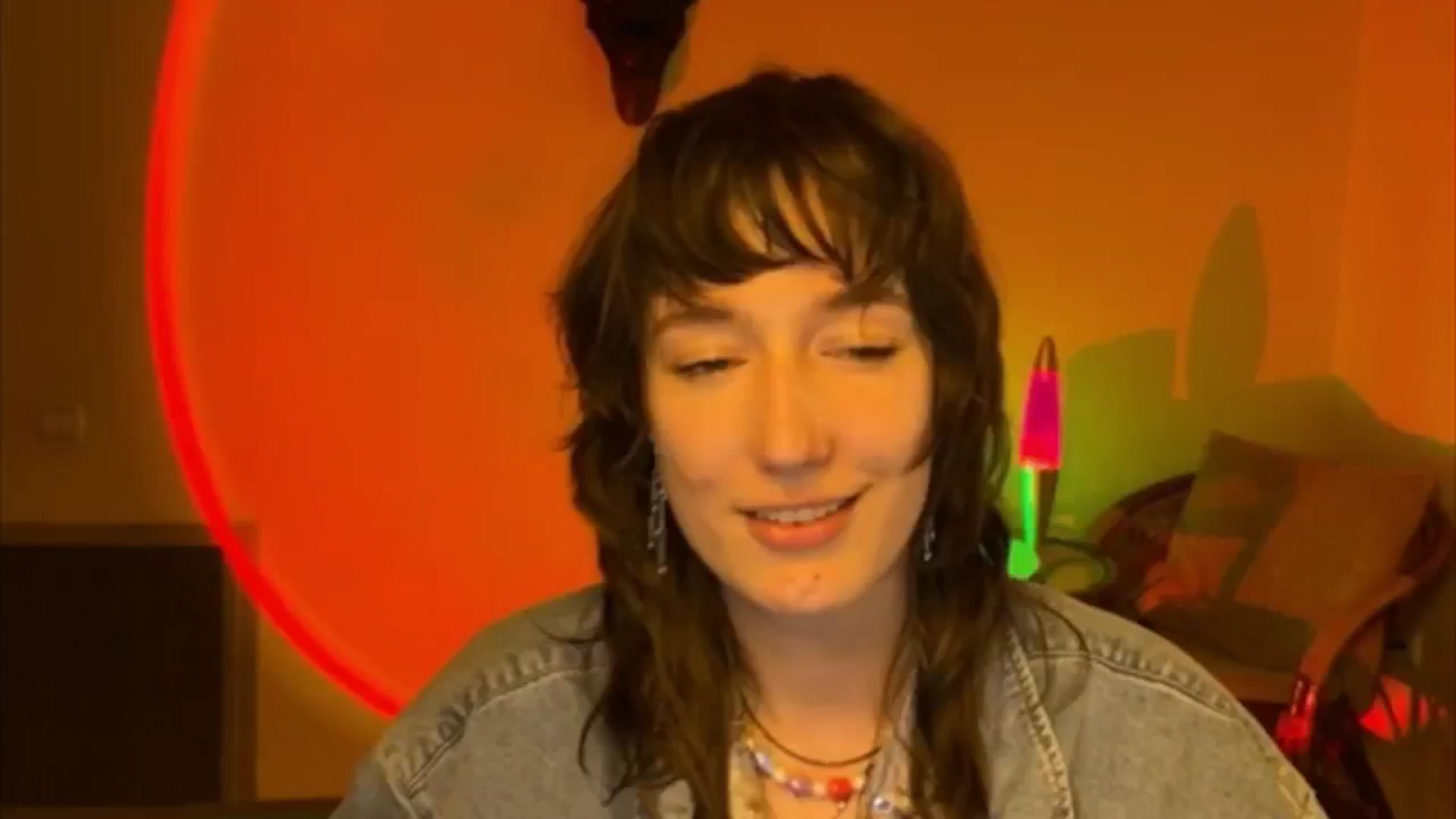 Gallery image thumbnail from LoooneyTunes's myfreecams stream on, 04/18/2025, 20:10 image 20 of 20