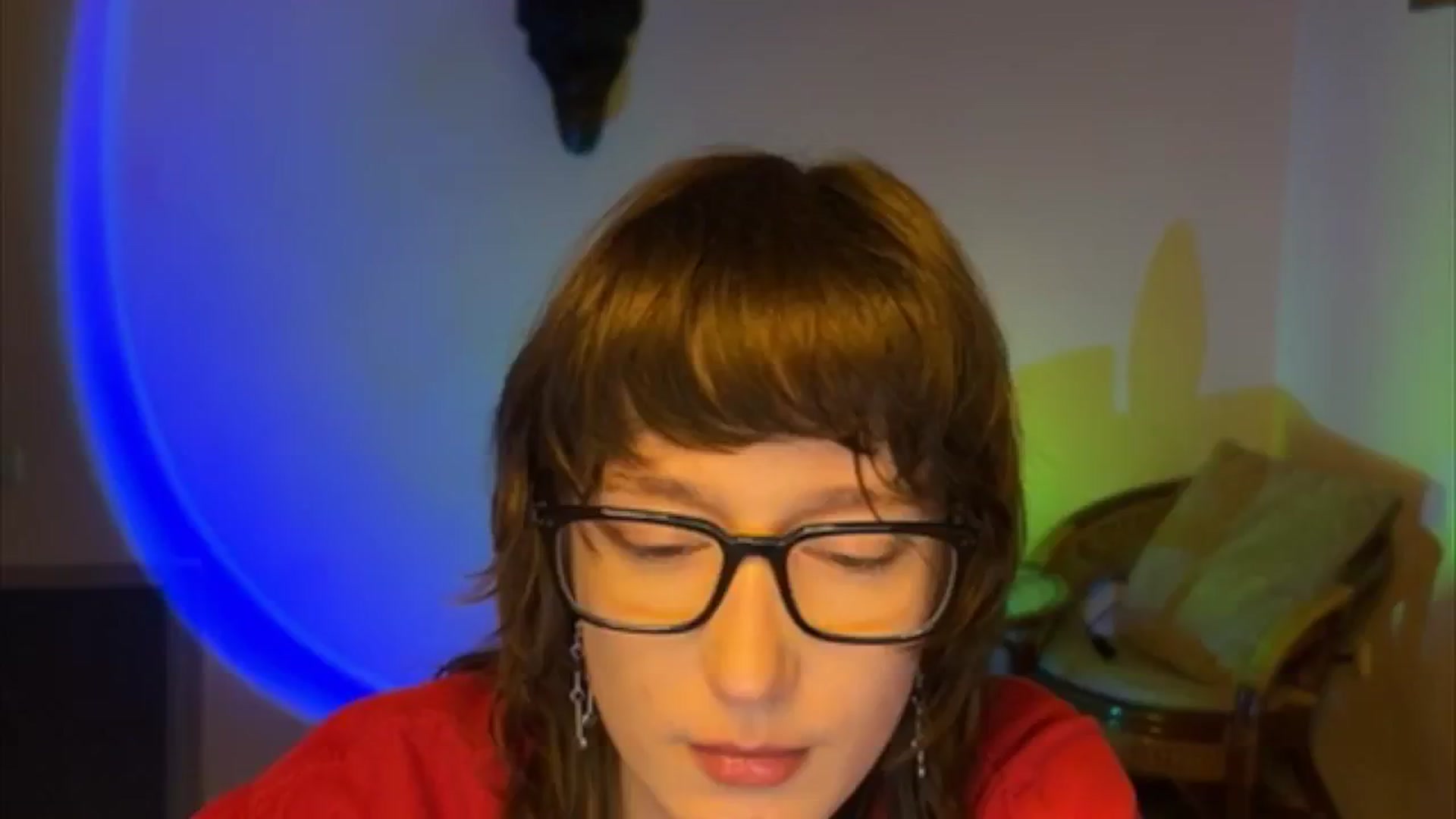 Gallery image thumbnail from LoooneyTunes's myfreecams stream on, 04/19/2025, 21:25 image 20 of 20