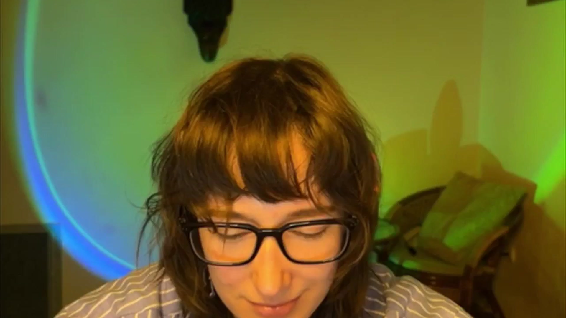 Gallery image thumbnail from LoooneyTunes's myfreecams stream on, 04/20/2025, 16:53 image 17 of 20