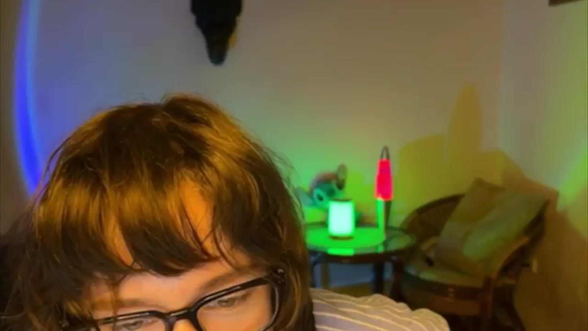 Gallery image thumbnail from LoooneyTunes's myfreecams stream on, 04/20/2025, 16:53 image 4 of 20