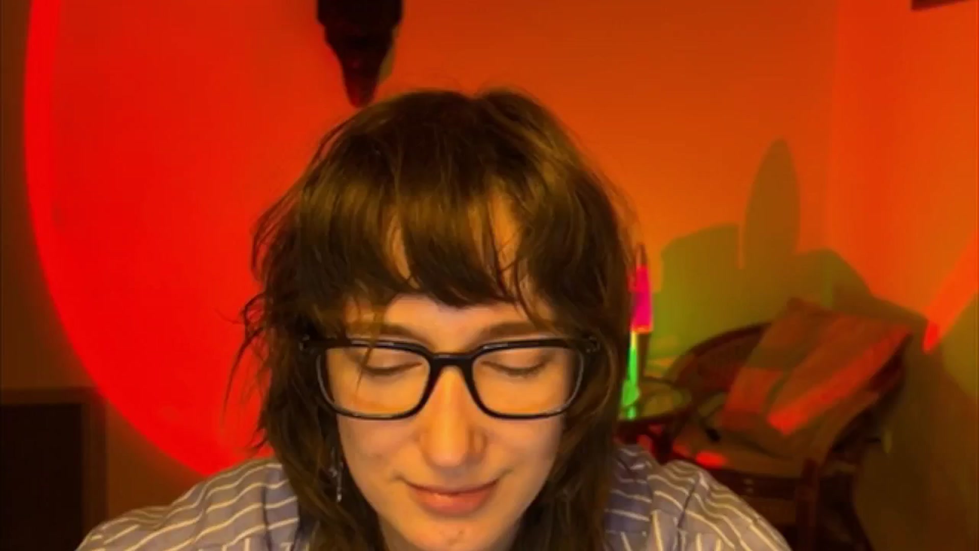 Gallery image thumbnail from LoooneyTunes's myfreecams stream on, 04/20/2025, 16:53 image 10 of 20