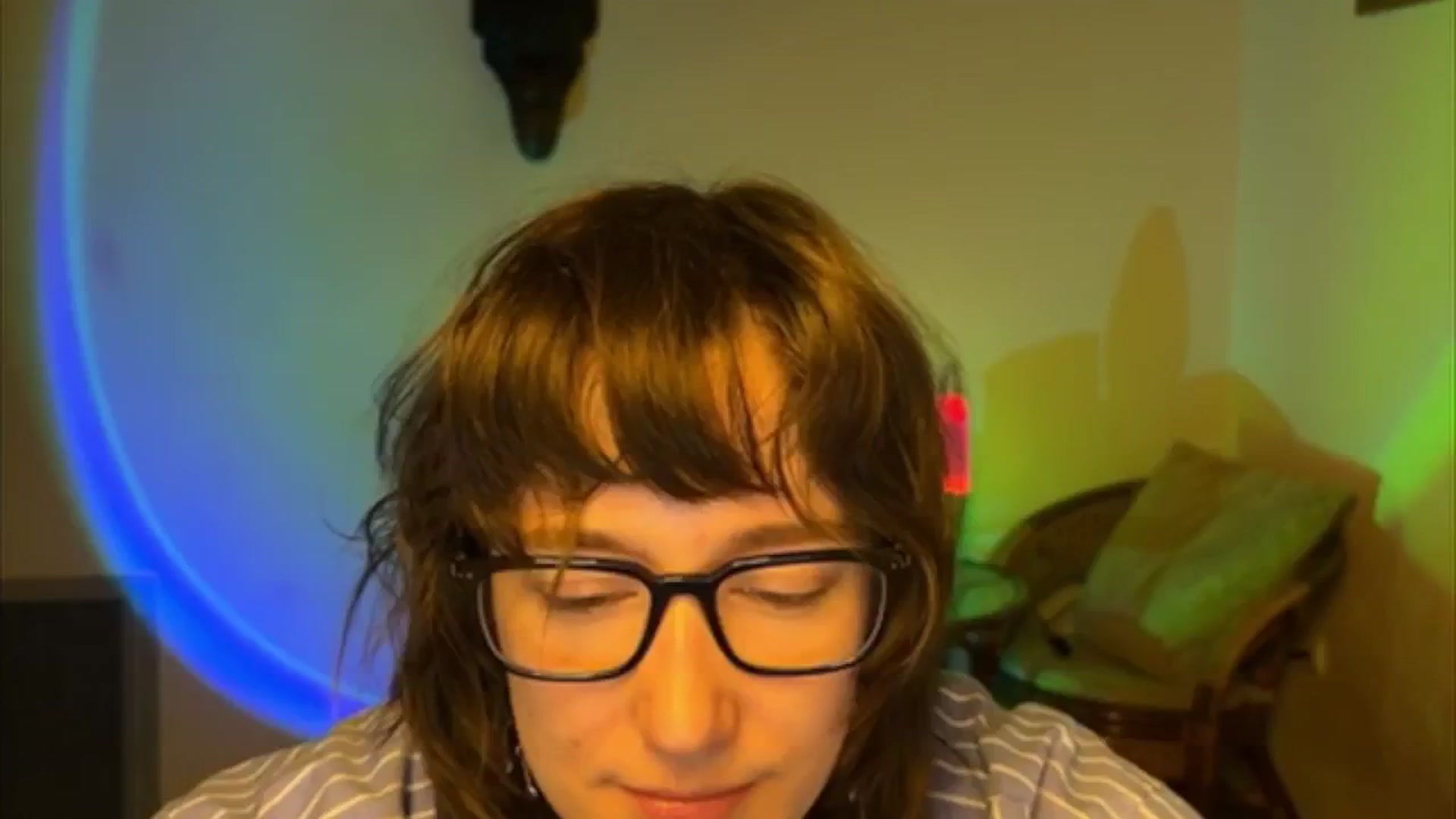 Gallery image thumbnail from LoooneyTunes's myfreecams stream on, 04/20/2025, 16:53 image 11 of 20